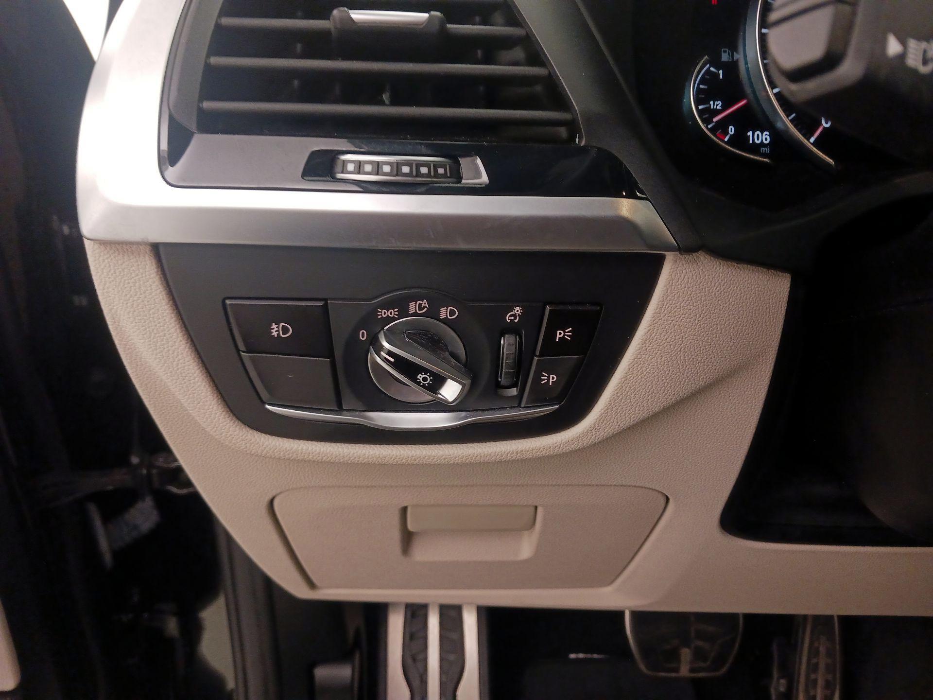 Thumbnail: 2018 BMW X3 - 13