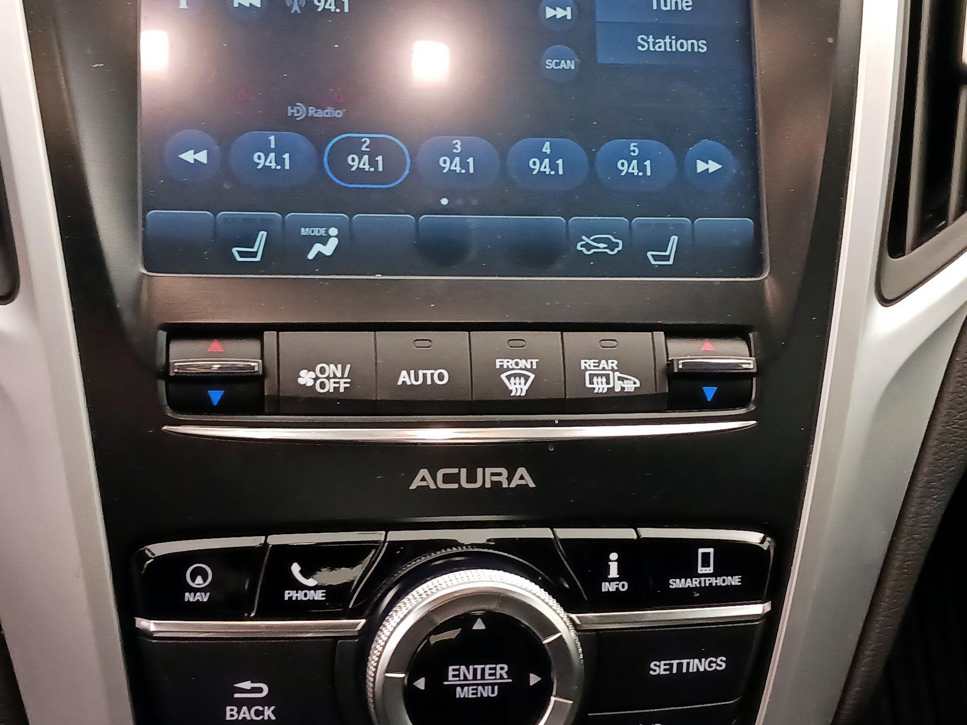 Thumbnail: 2019 Acura TLX - 17