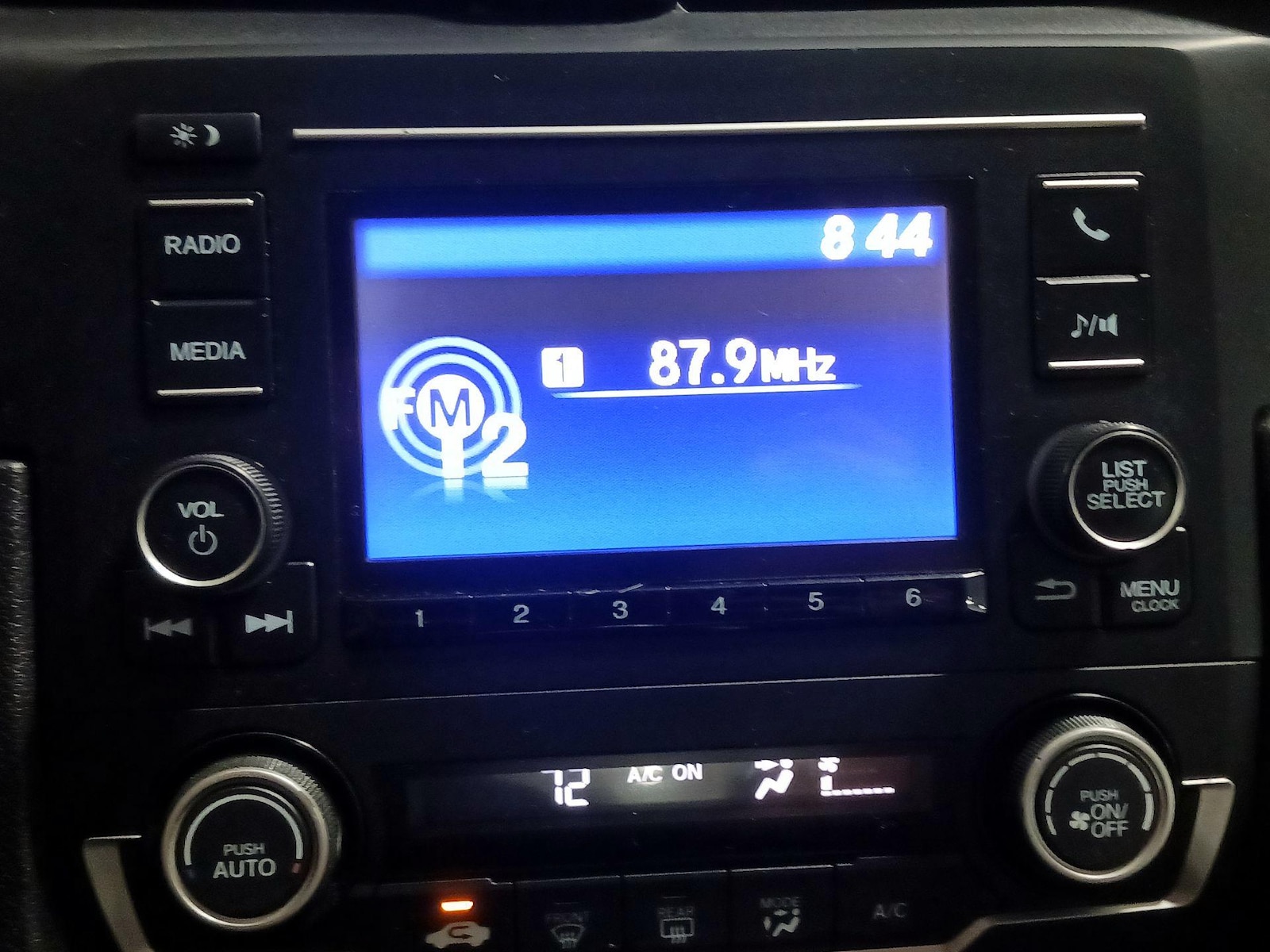 2018 Honda Civic LX - Photo 16