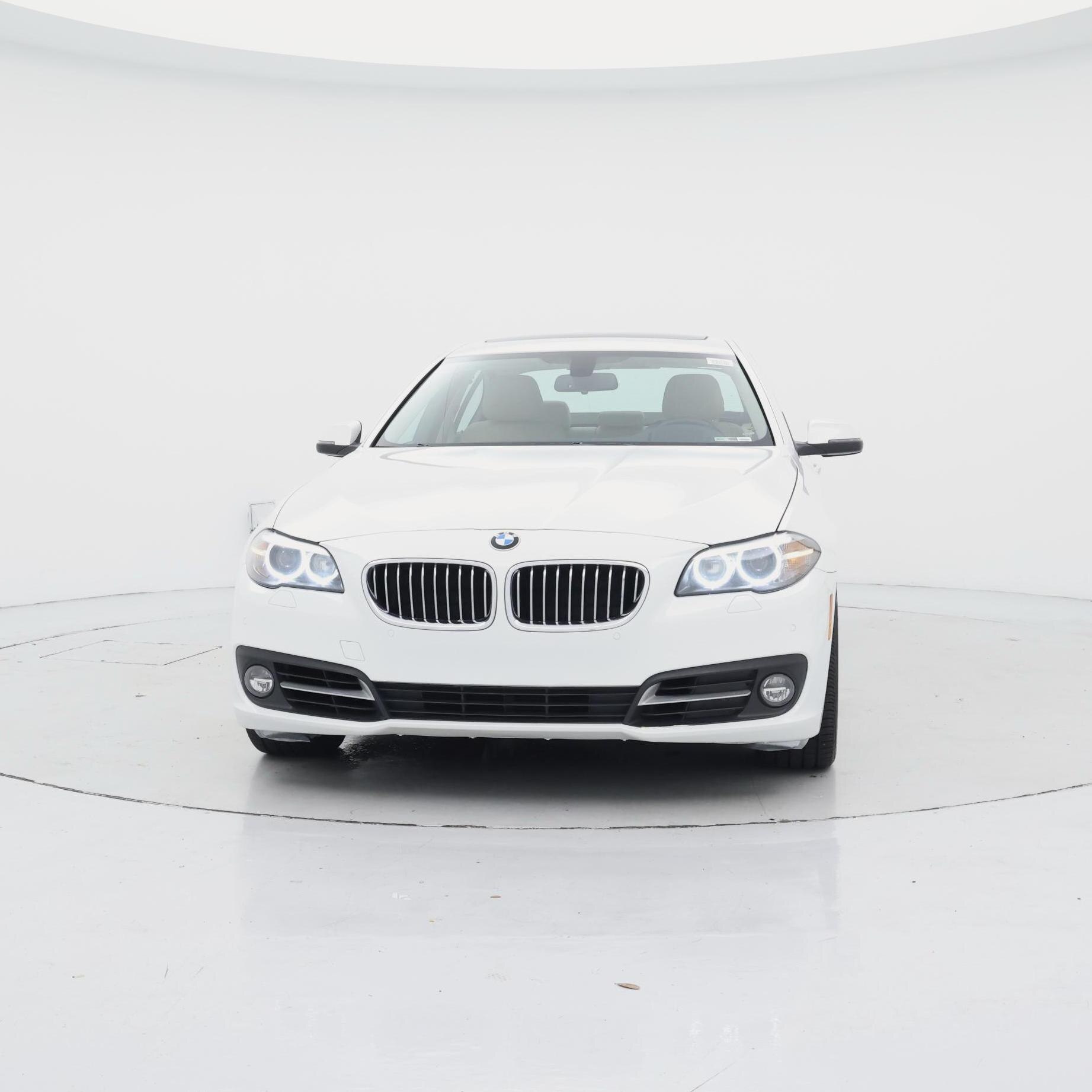 Thumbnail: 2016 BMW 5 Series - 5