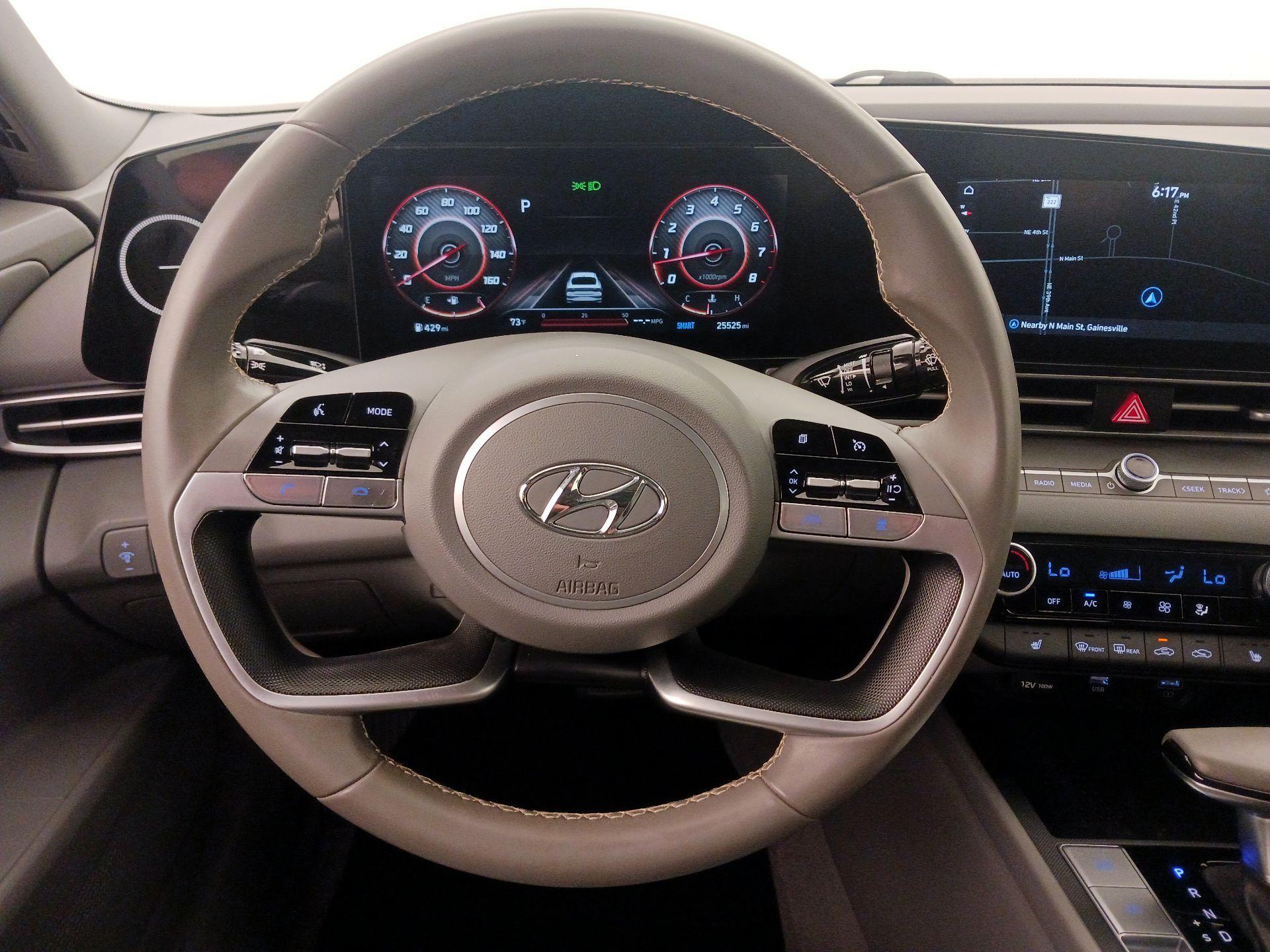 Thumbnail: 2023 Hyundai Elantra - 10