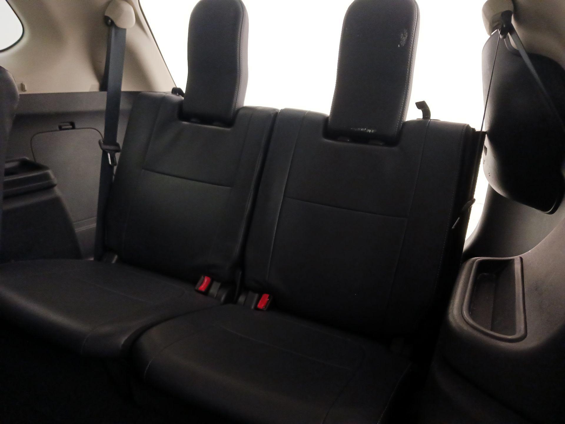 Thumbnail: 2020 Mitsubishi Outlander - 20
