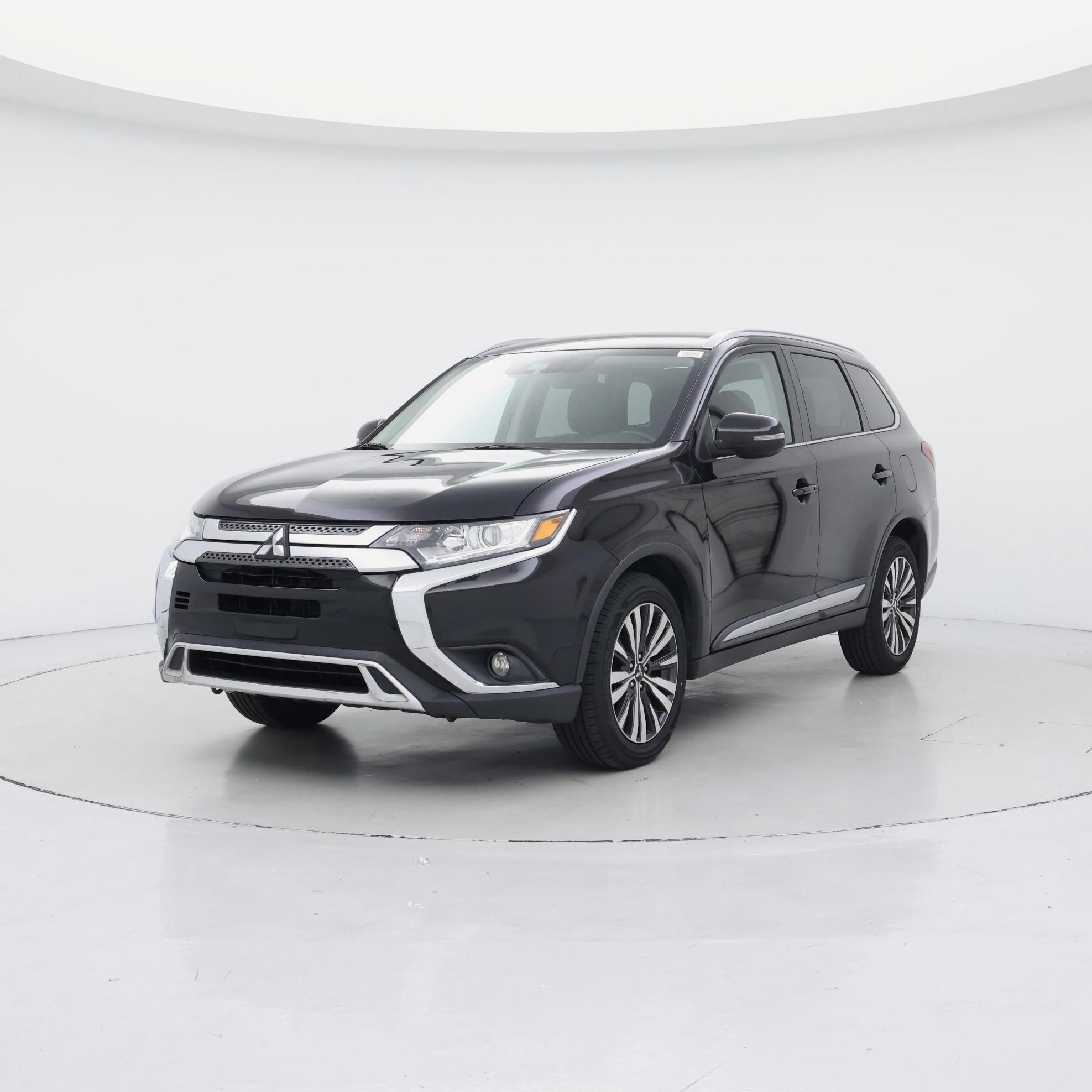 Thumbnail: 2020 Mitsubishi Outlander - 4