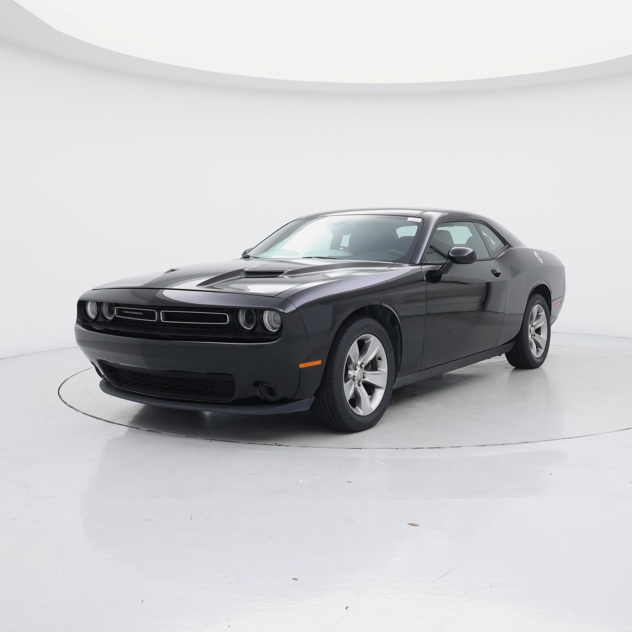 Thumbnail: 2015 Dodge Challenger - 4