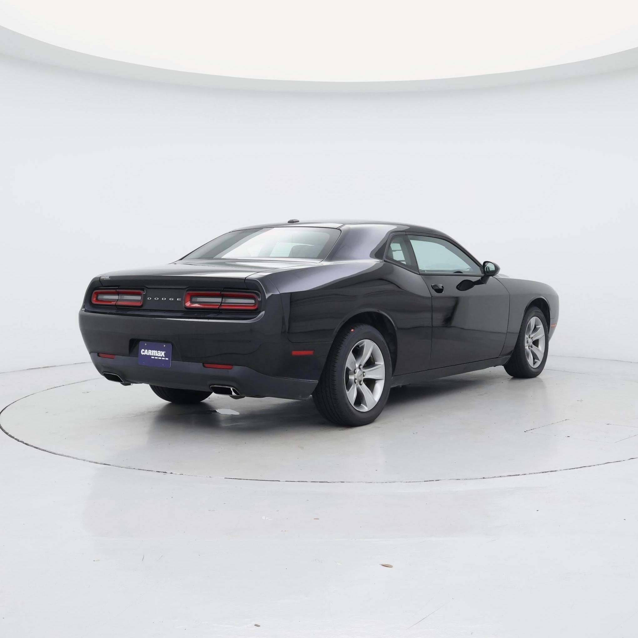 Thumbnail: 2015 Dodge Challenger - 8