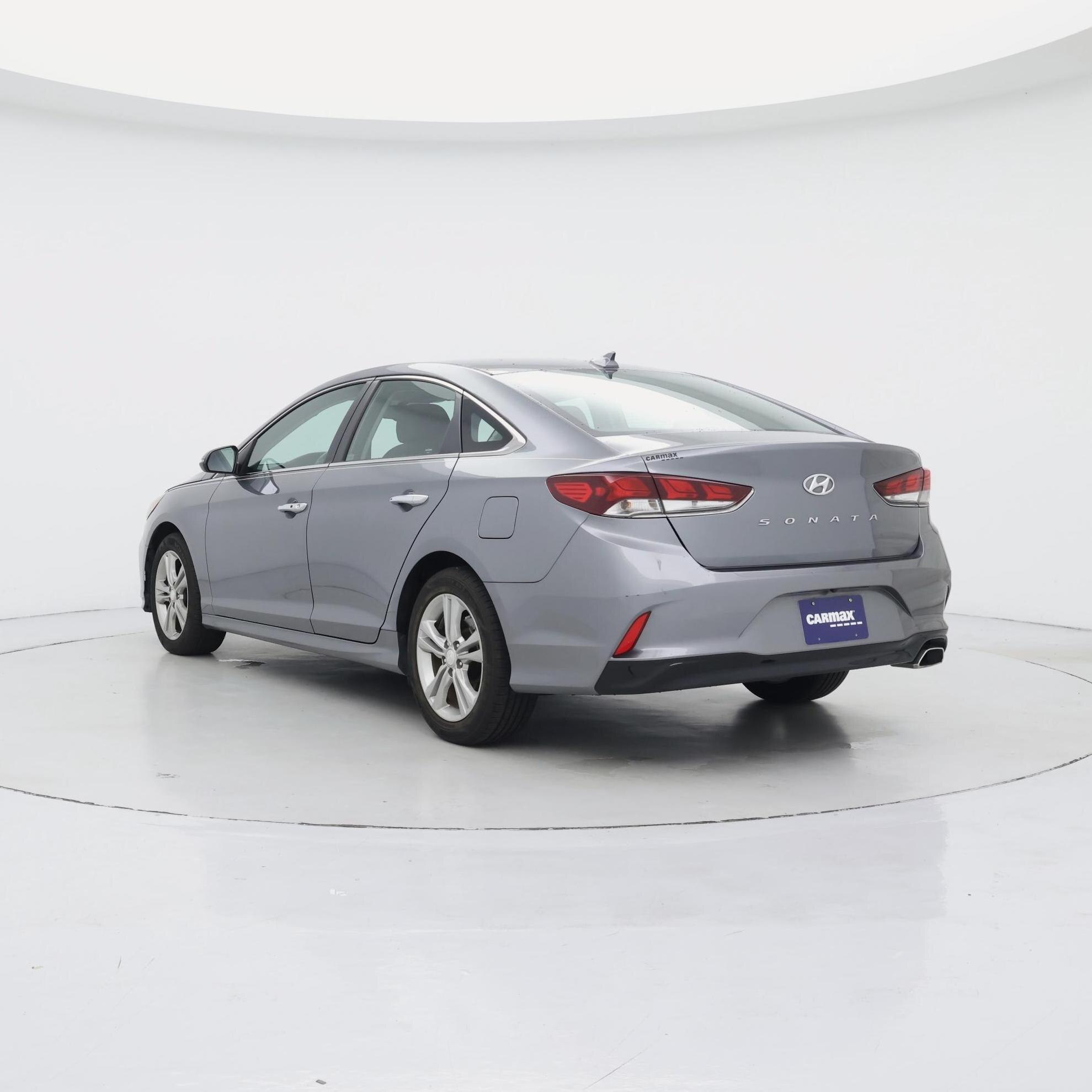 Thumbnail: 2019 Hyundai Sonata - 2