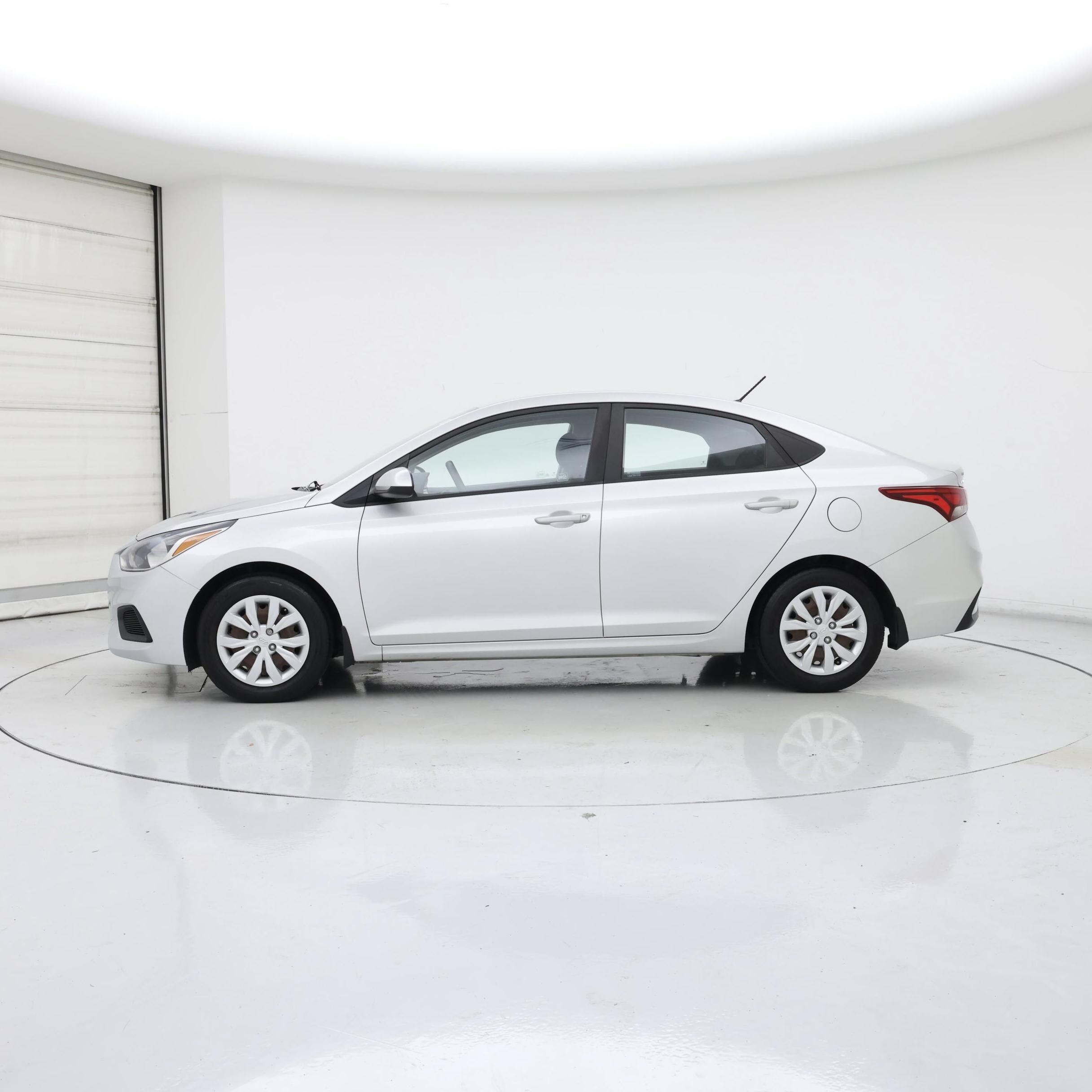 Thumbnail: 2020 Hyundai Accent - 3