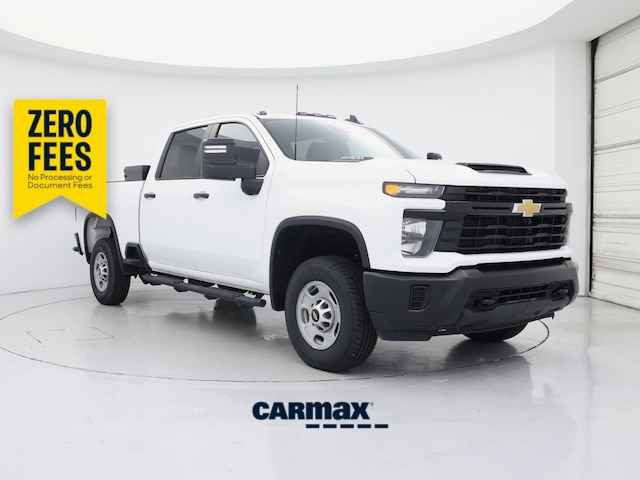 White 2025 Chevrolet Silverado 2500HD Work Truck Crew Cab 4WD Pickup Truck Four-Wheel Drive Automatic