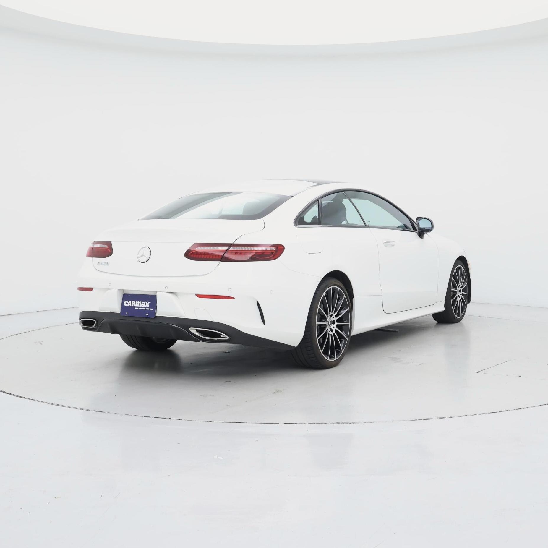 Thumbnail: 2022 Mercedes-Benz E-Class - 8