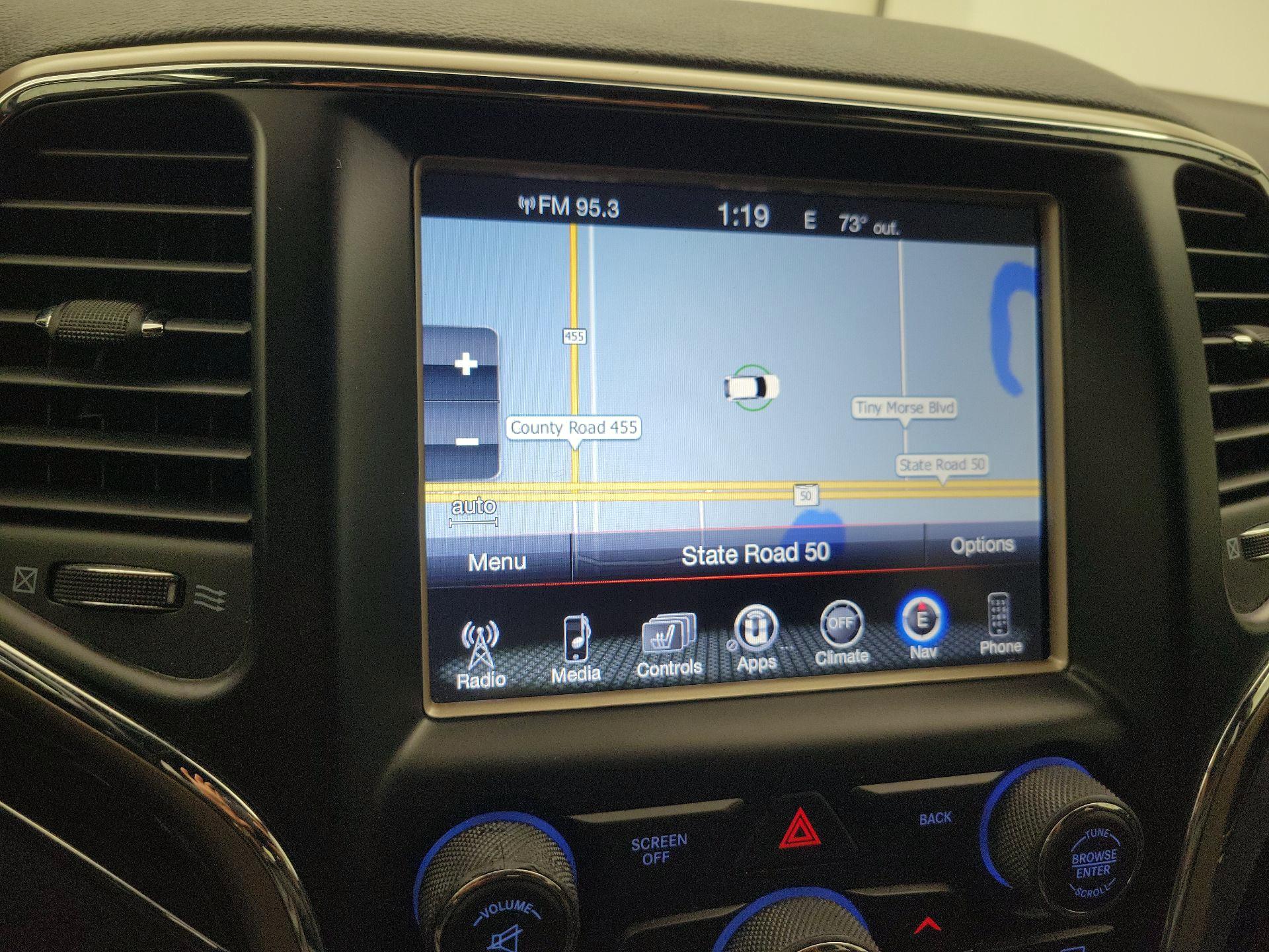 Thumbnail: 2014 Jeep Grand Cherokee - 14