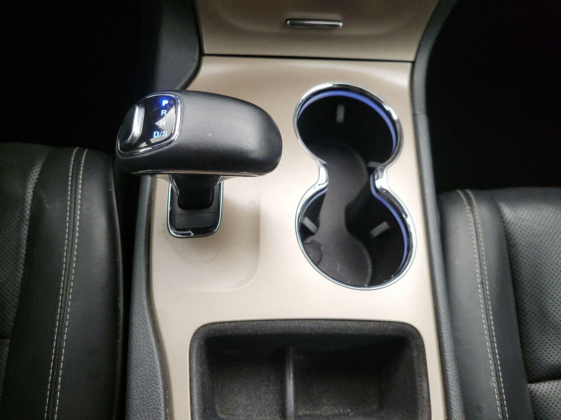 Thumbnail: 2014 Jeep Grand Cherokee - 18