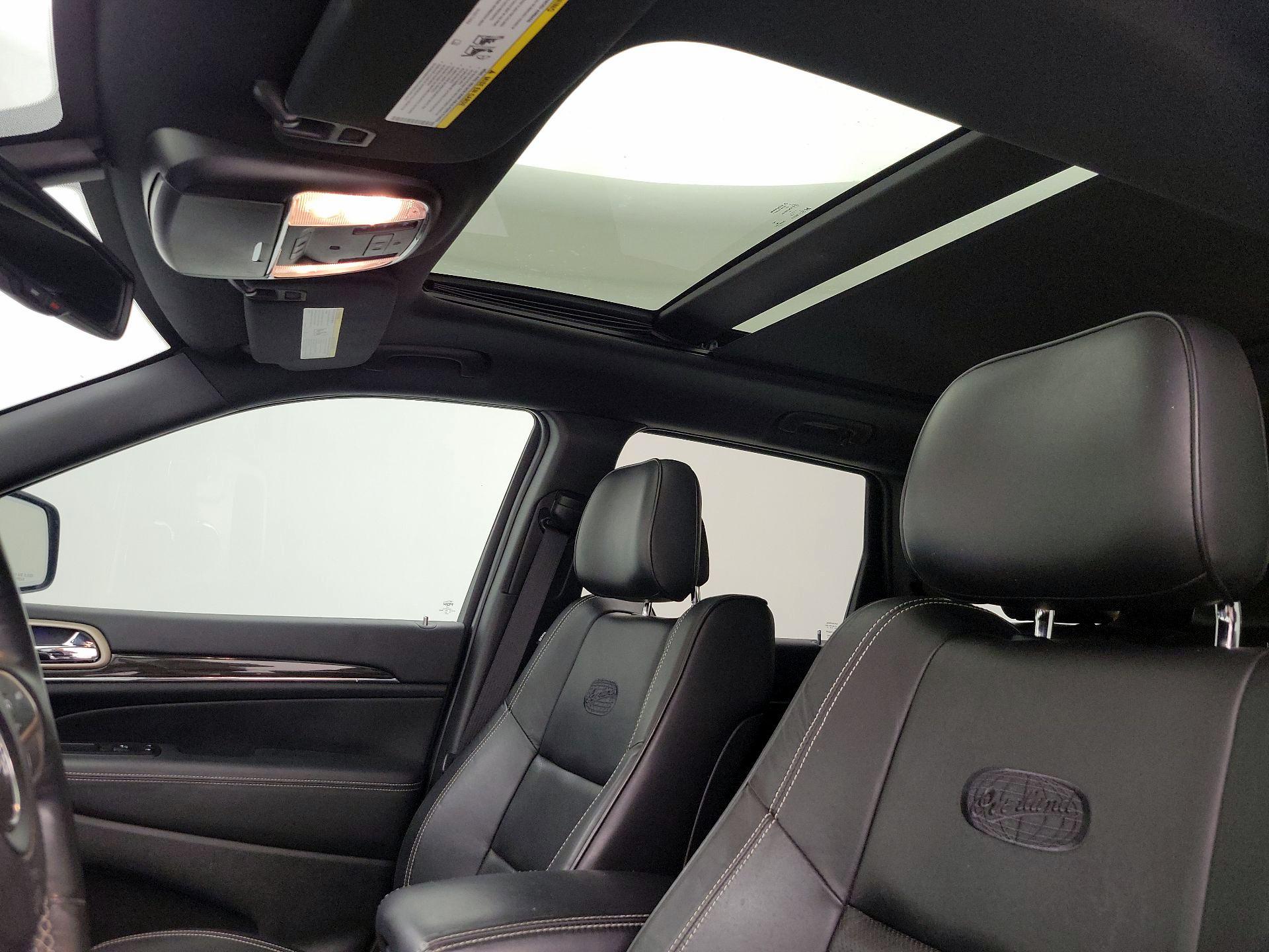 Thumbnail: 2014 Jeep Grand Cherokee - 20