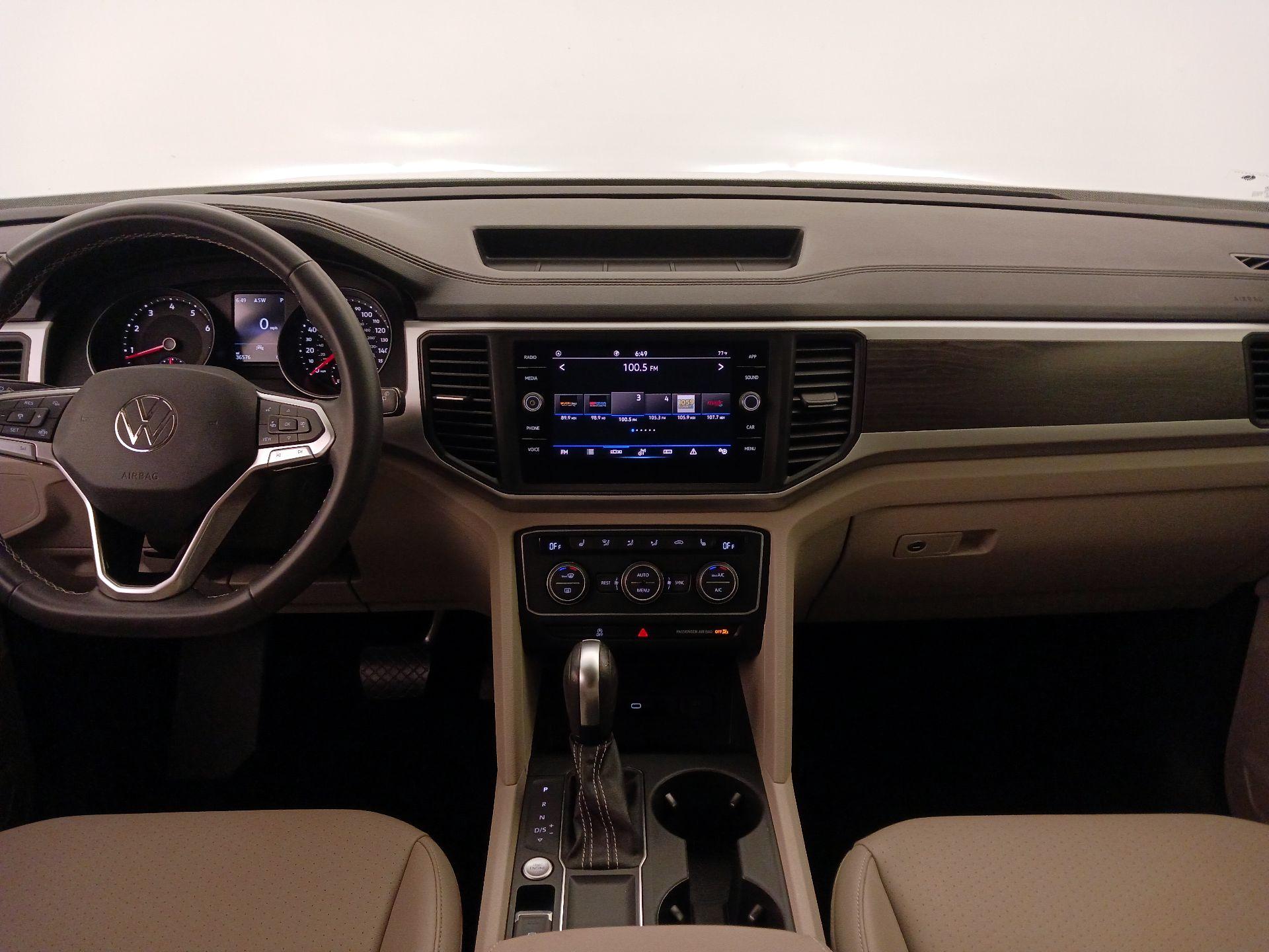 Thumbnail: 2021 Volkswagen Atlas - 9