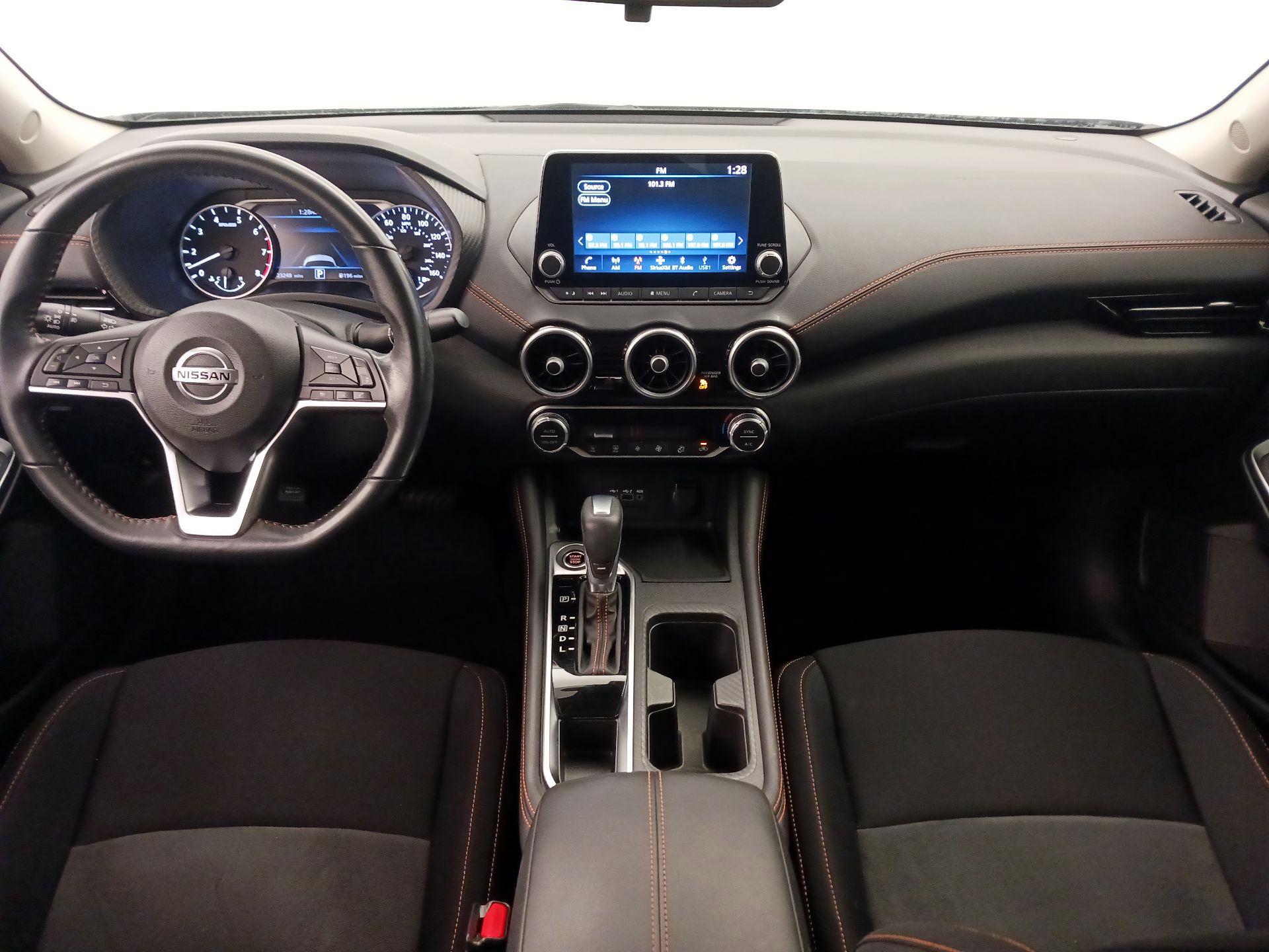 Thumbnail: 2021 Nissan Sentra - 9