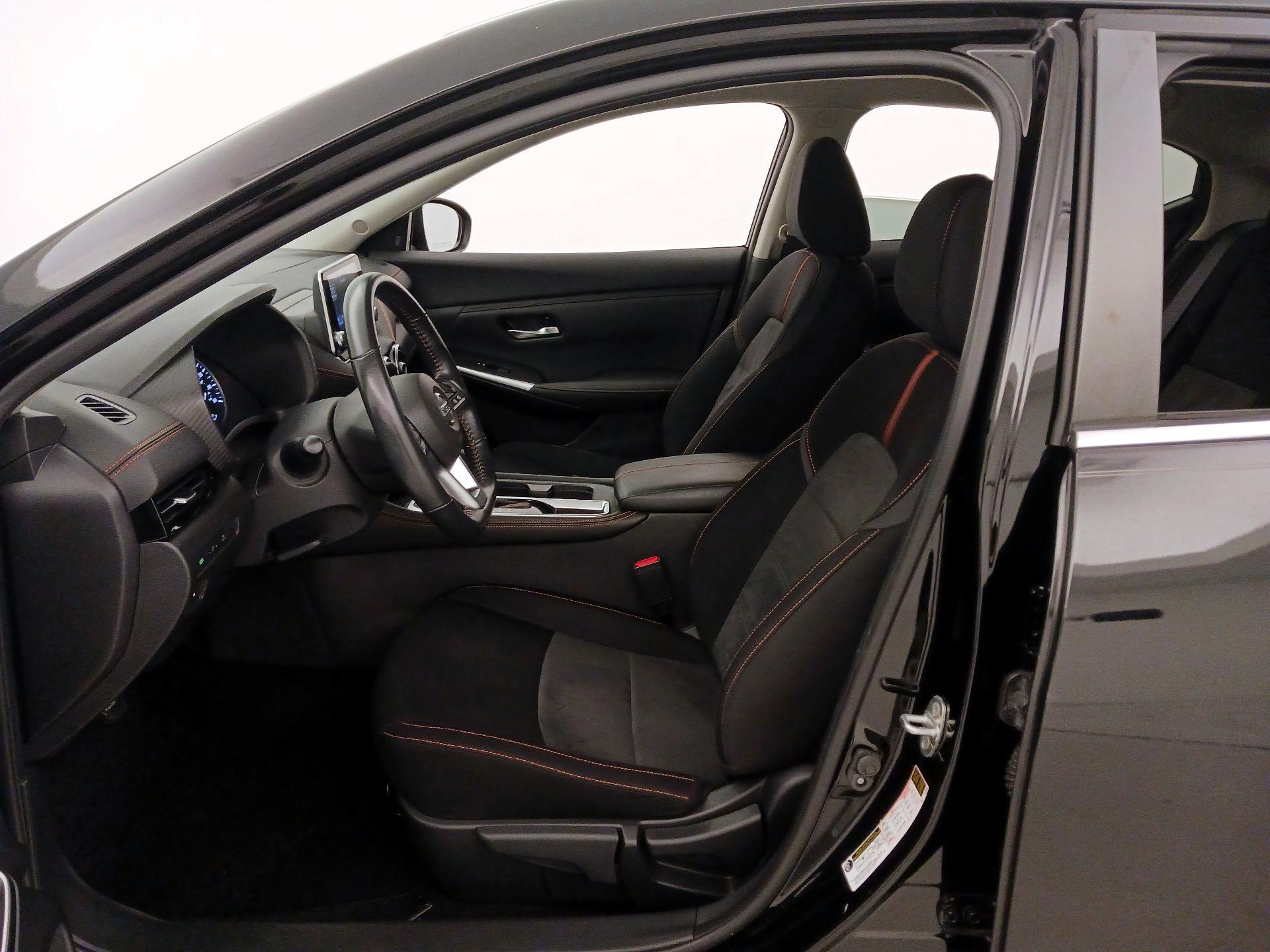 Thumbnail: 2021 Nissan Sentra - 11