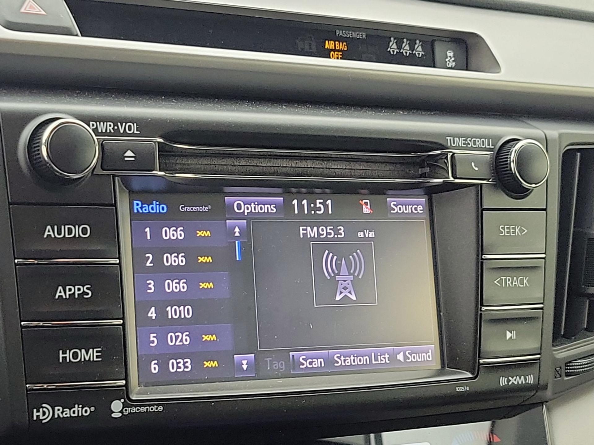 Thumbnail: 2018 Toyota RAV4 - 15