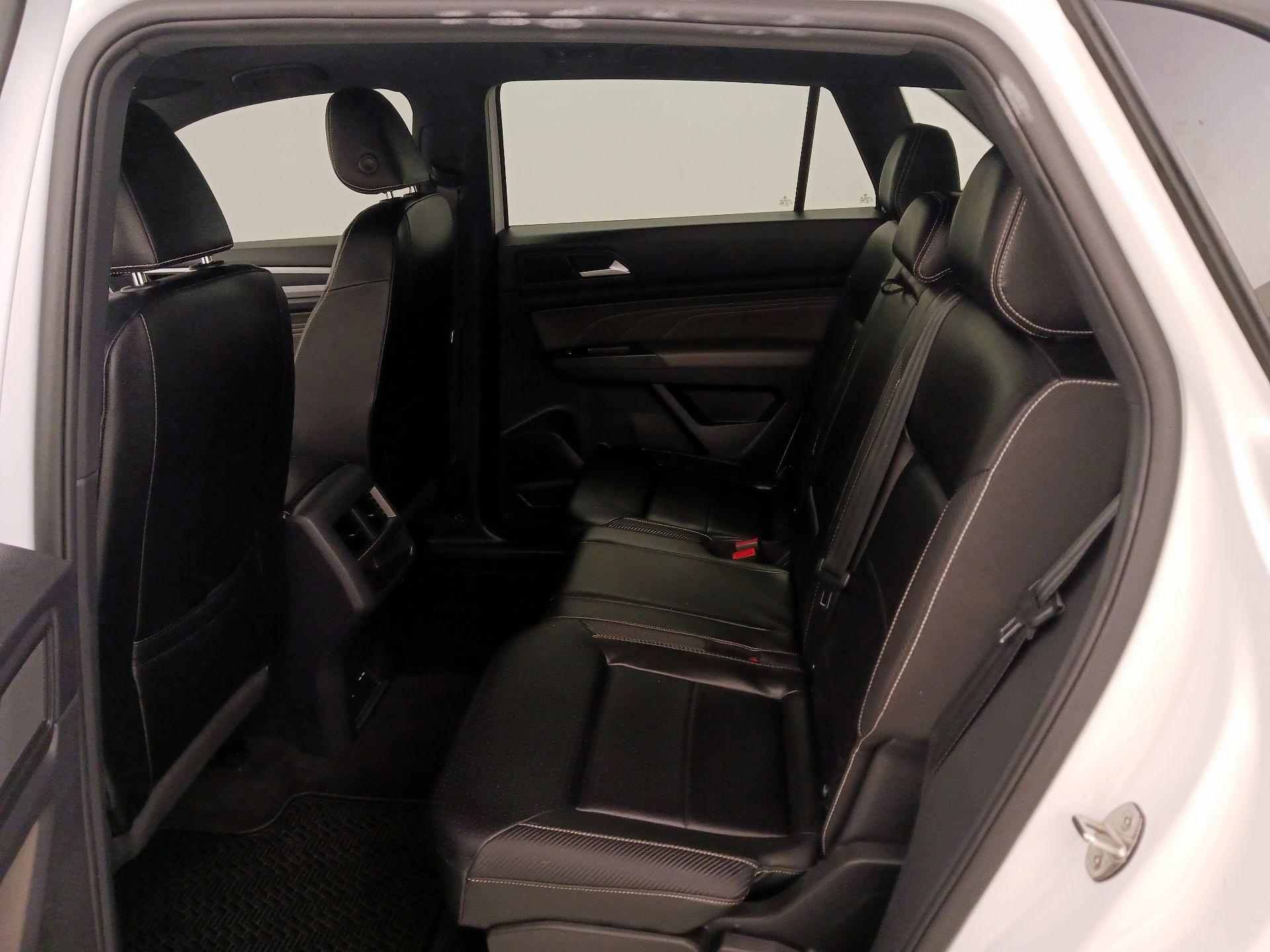 Thumbnail: 2021 Volkswagen Atlas - 20