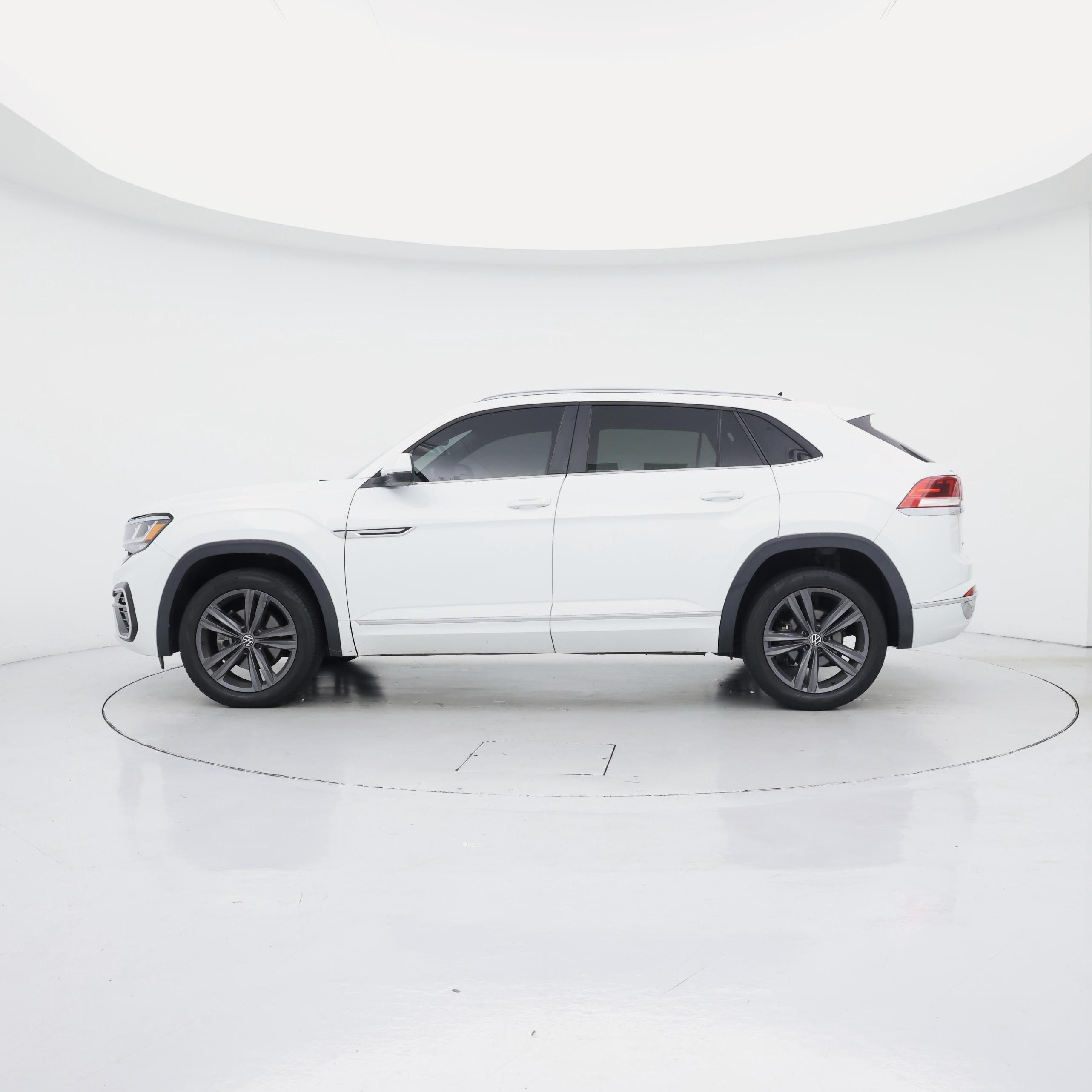 Thumbnail: 2021 Volkswagen Atlas - 3