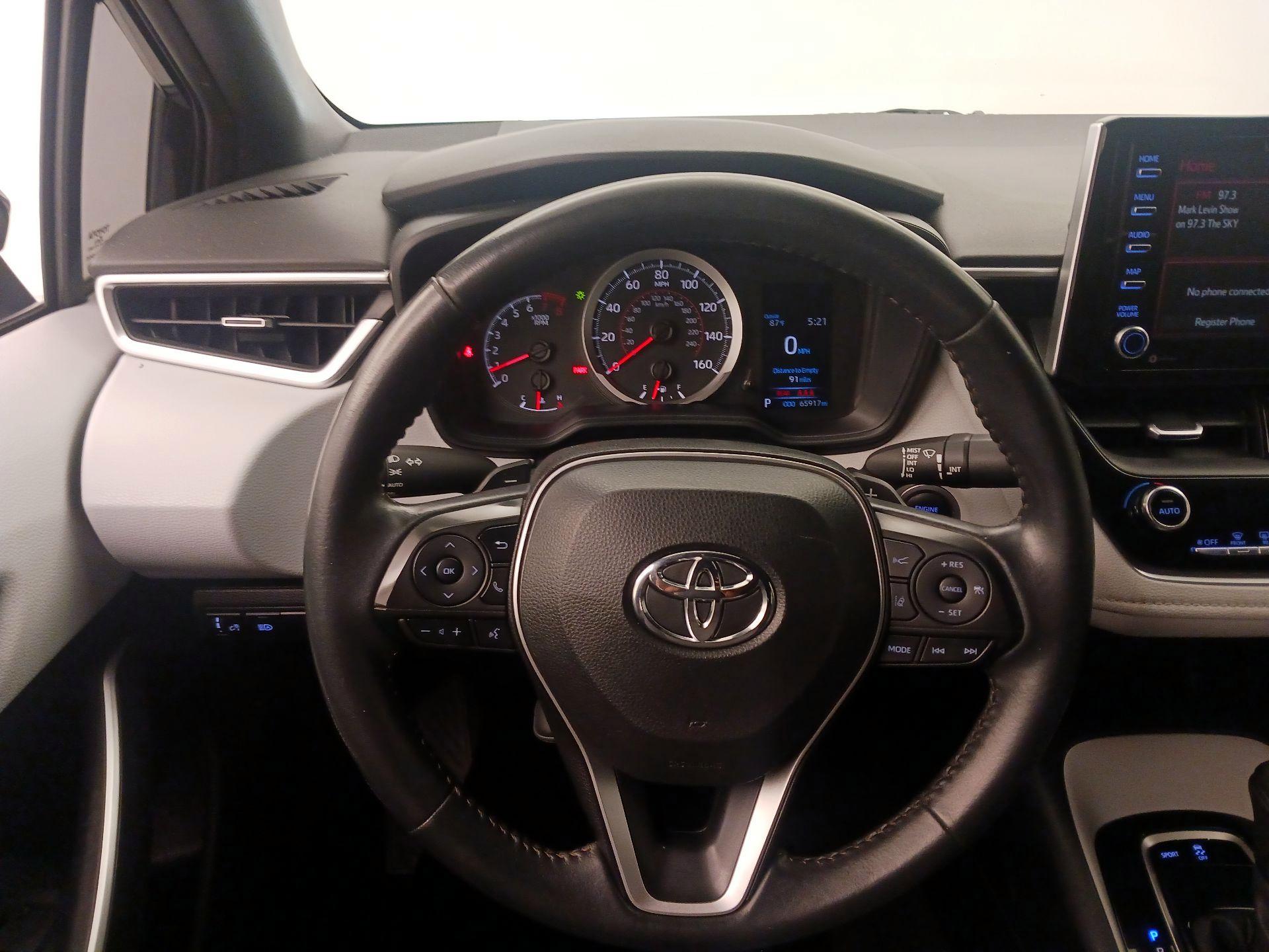 Thumbnail: 2021 Toyota Corolla - 10