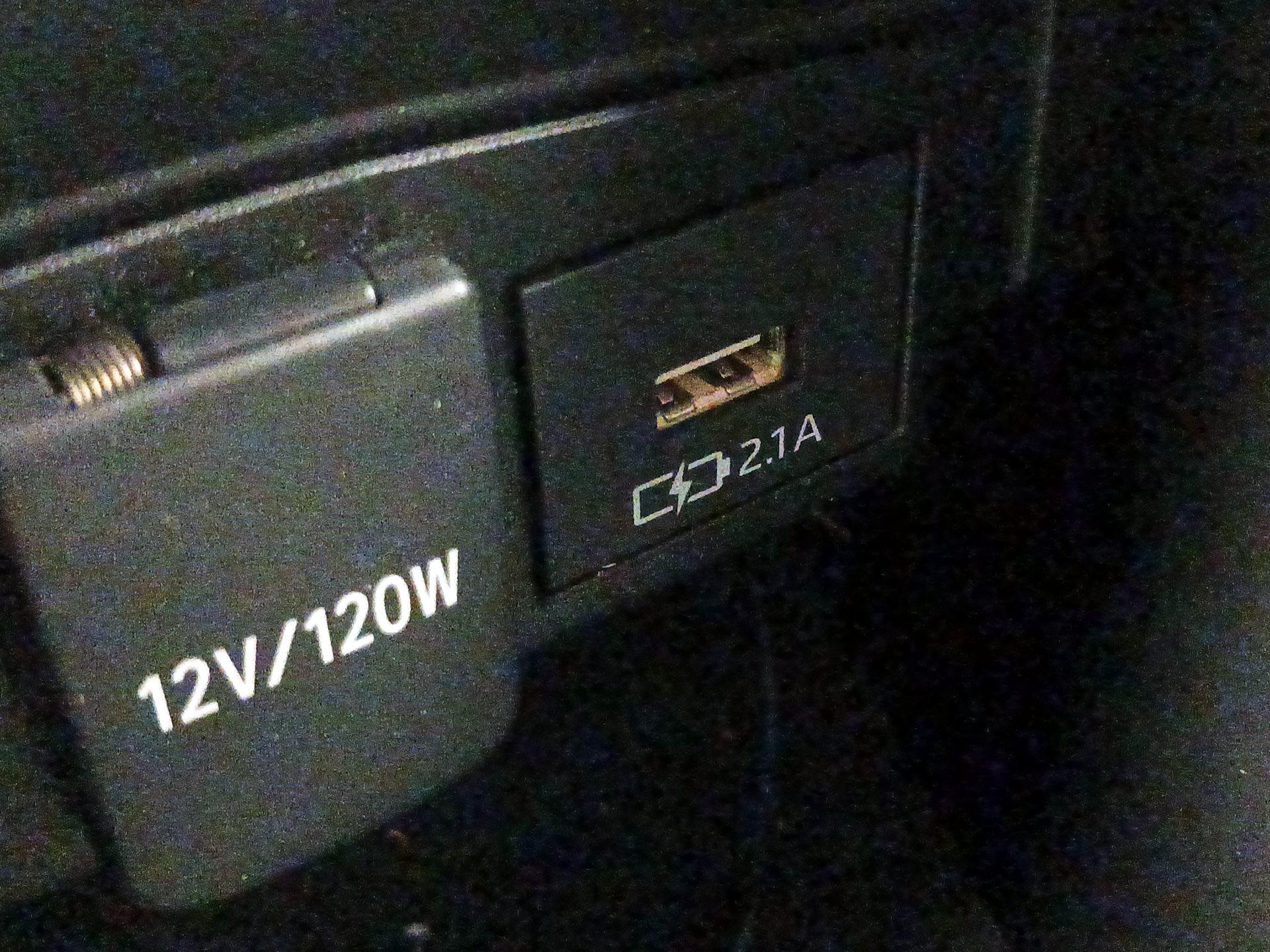 Thumbnail: 2021 Toyota Corolla - 18