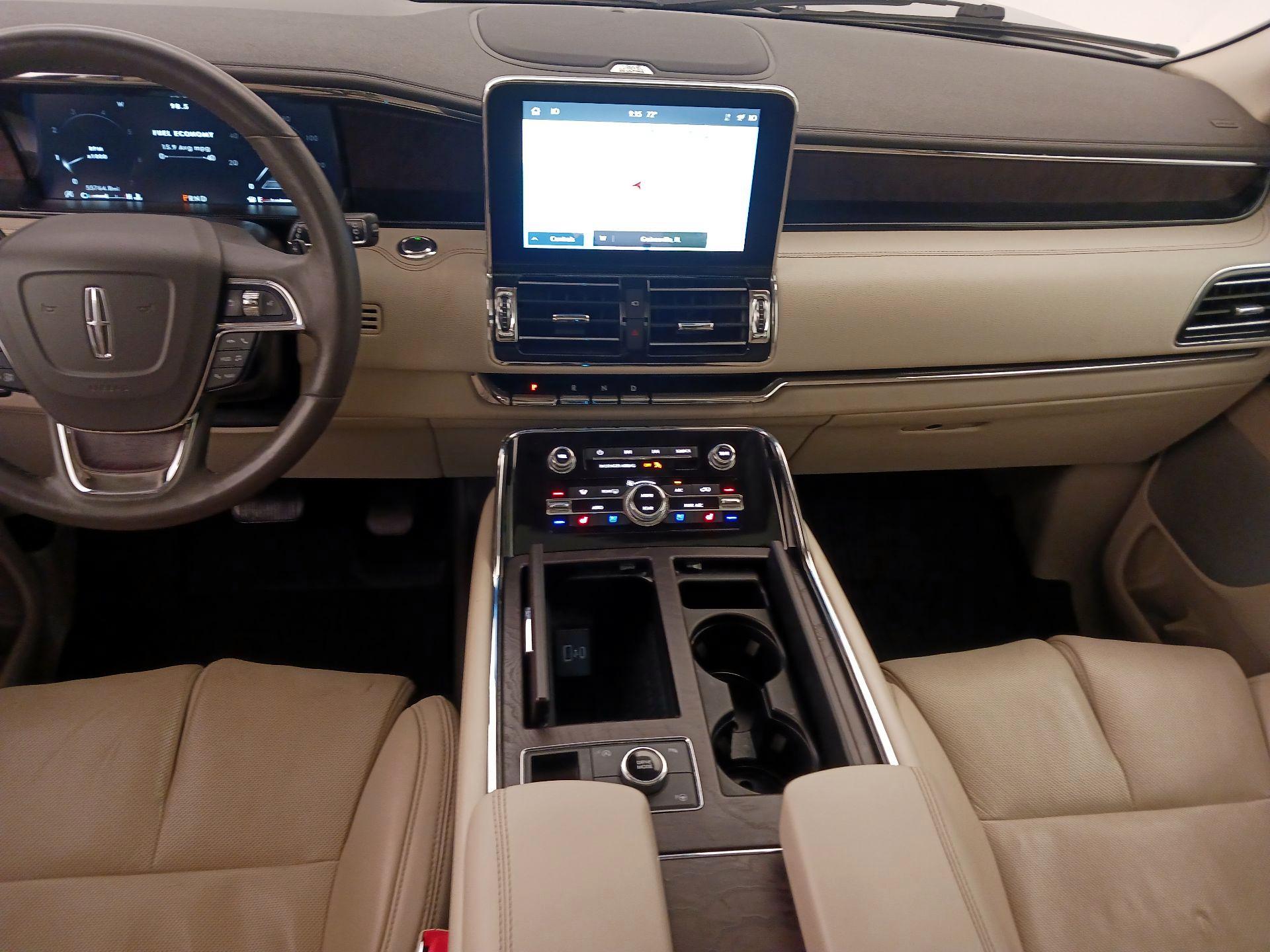 Thumbnail: 2020 Lincoln Navigator - 9