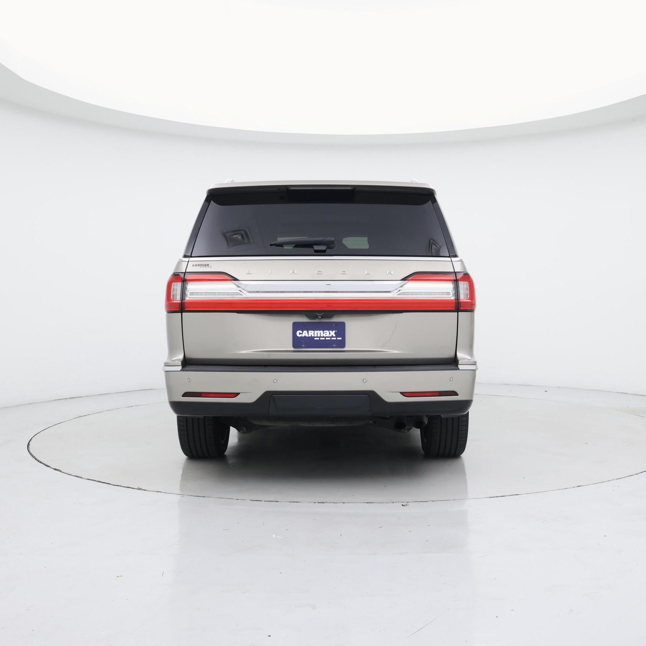 Thumbnail: 2020 Lincoln Navigator - 6