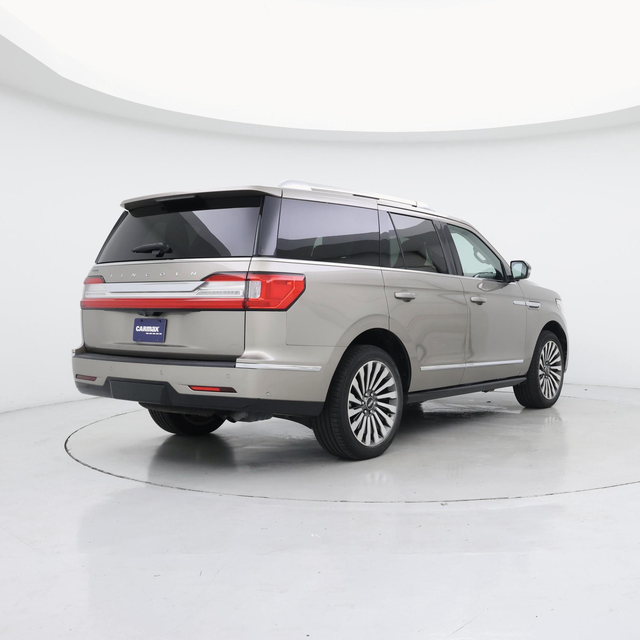Thumbnail: 2020 Lincoln Navigator - 8