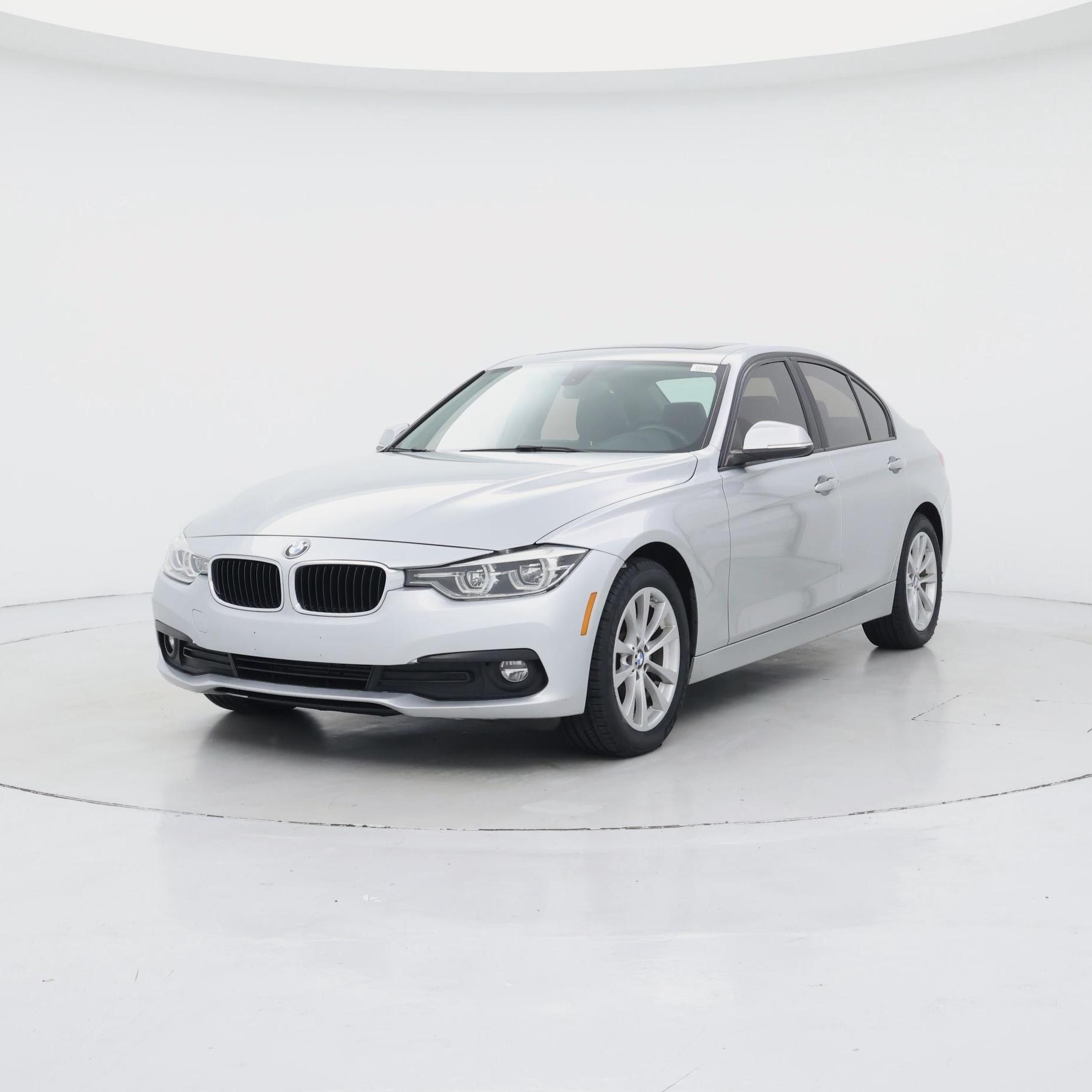Thumbnail: 2018 BMW 3 Series - 4