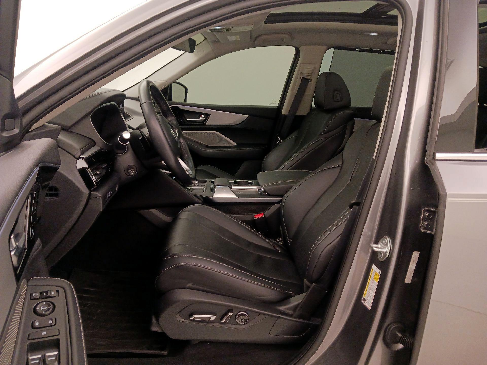 Thumbnail: 2023 Acura MDX - 11