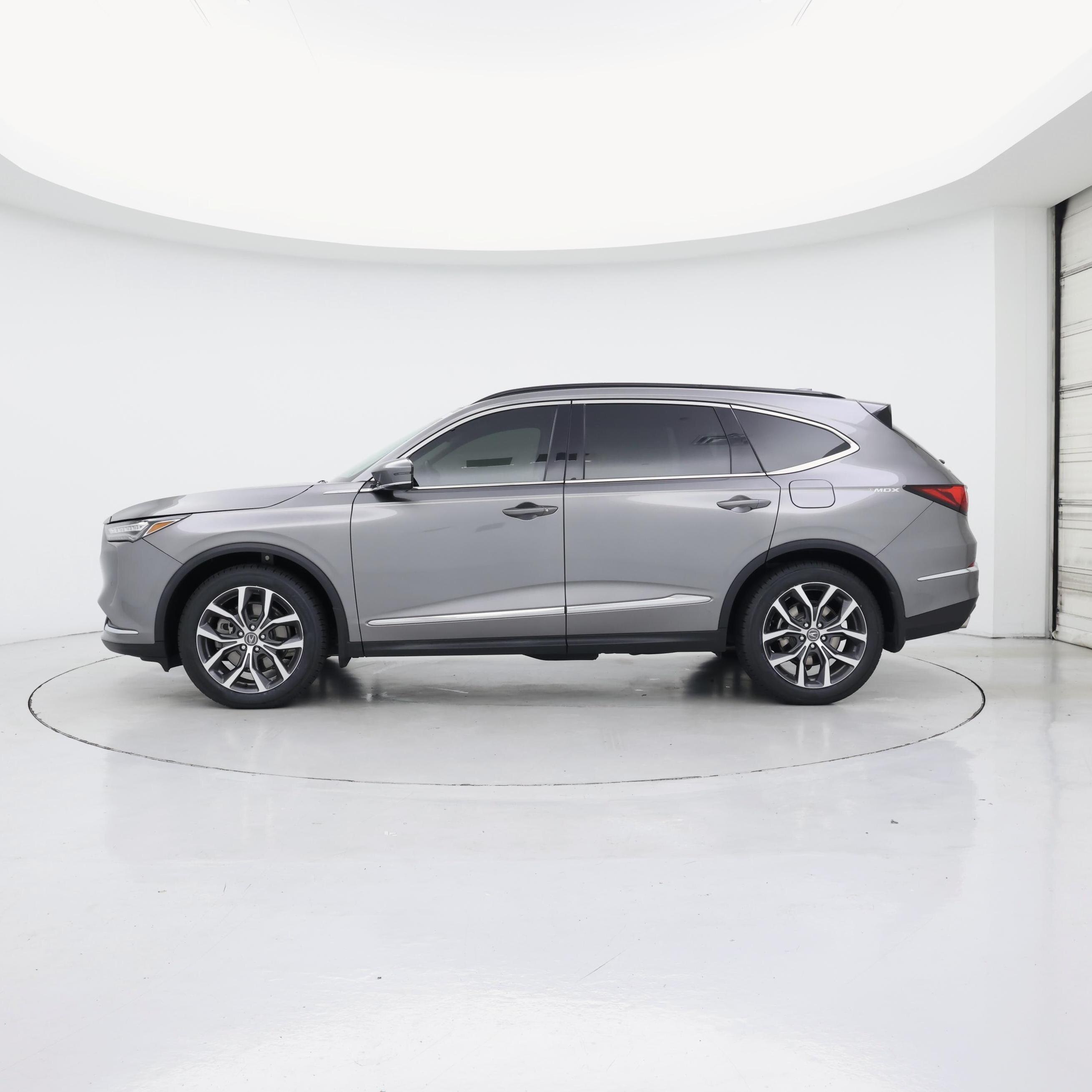 Thumbnail: 2023 Acura MDX - 3