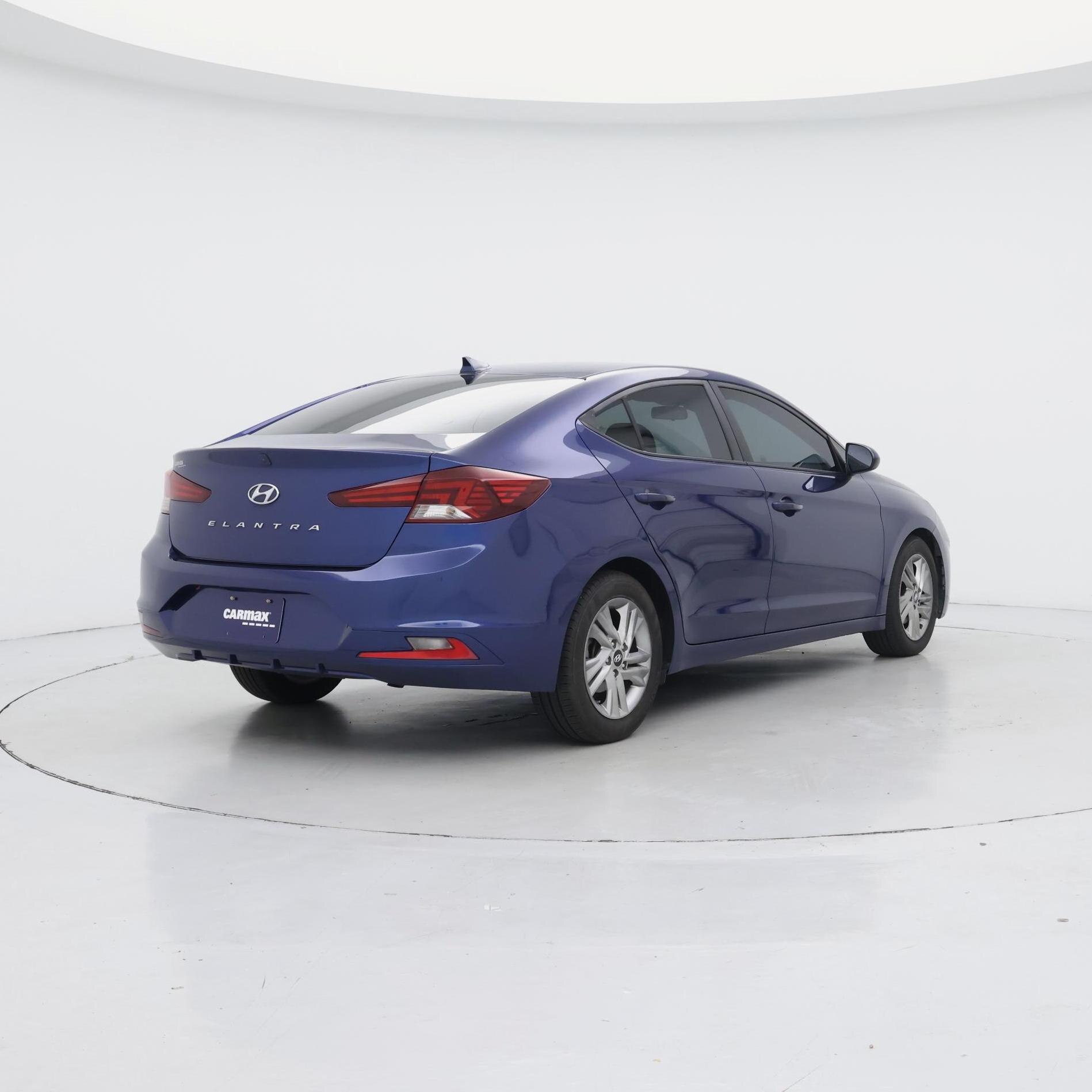 Thumbnail: 2020 Hyundai Elantra - 8