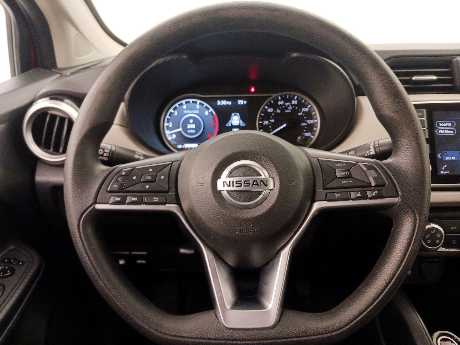 2021 Nissan Versa Sedan SV - Photo 11