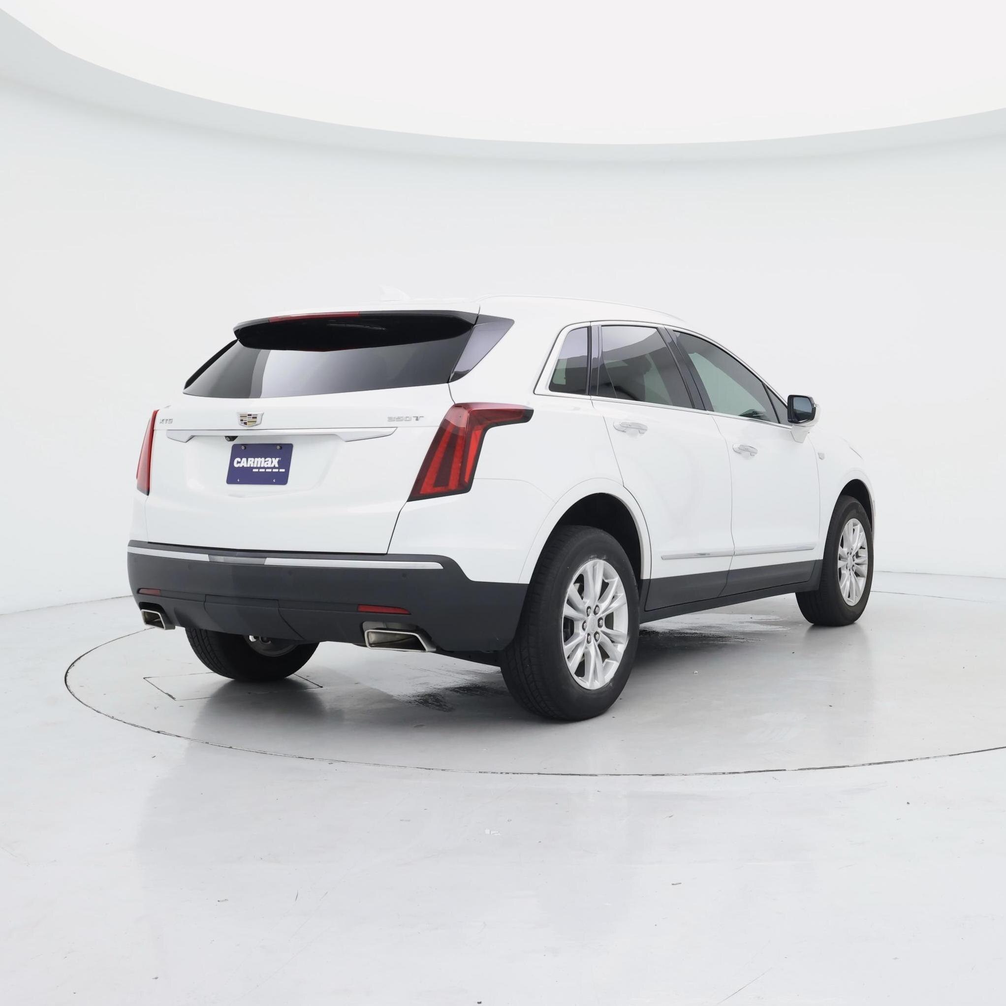 Thumbnail: 2021 Cadillac XT5 - 8