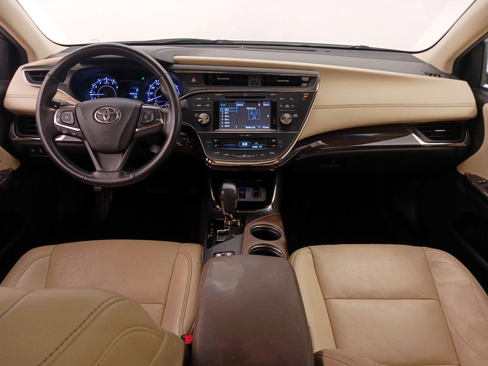 Thumbnail: 2015 Toyota Avalon - 9