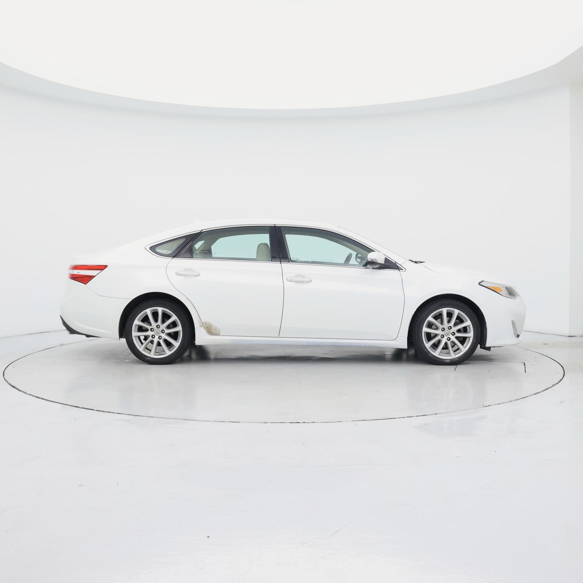 Thumbnail: 2015 Toyota Avalon - 7