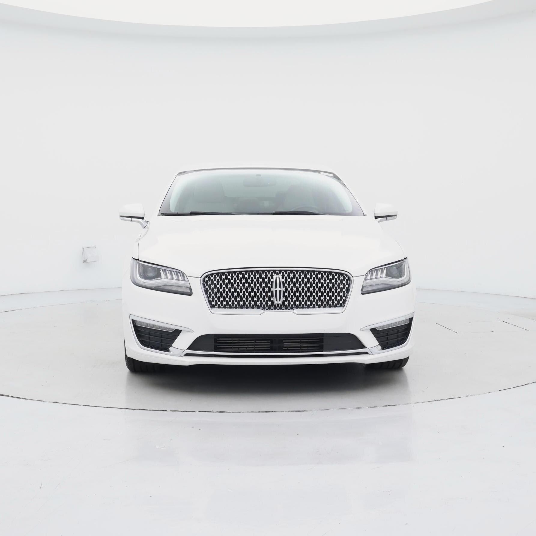 Thumbnail: 2017 Lincoln MKZ - 5