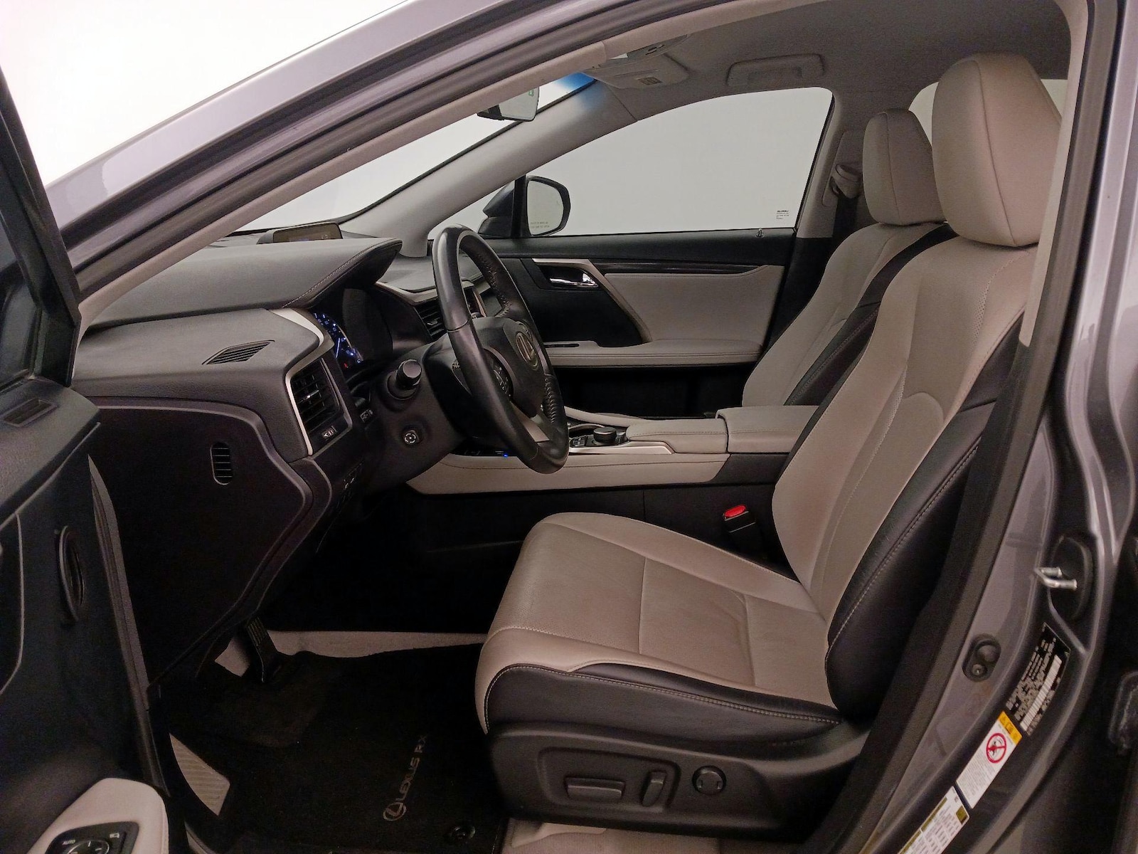 Power Seat(s) & Side Airbags
