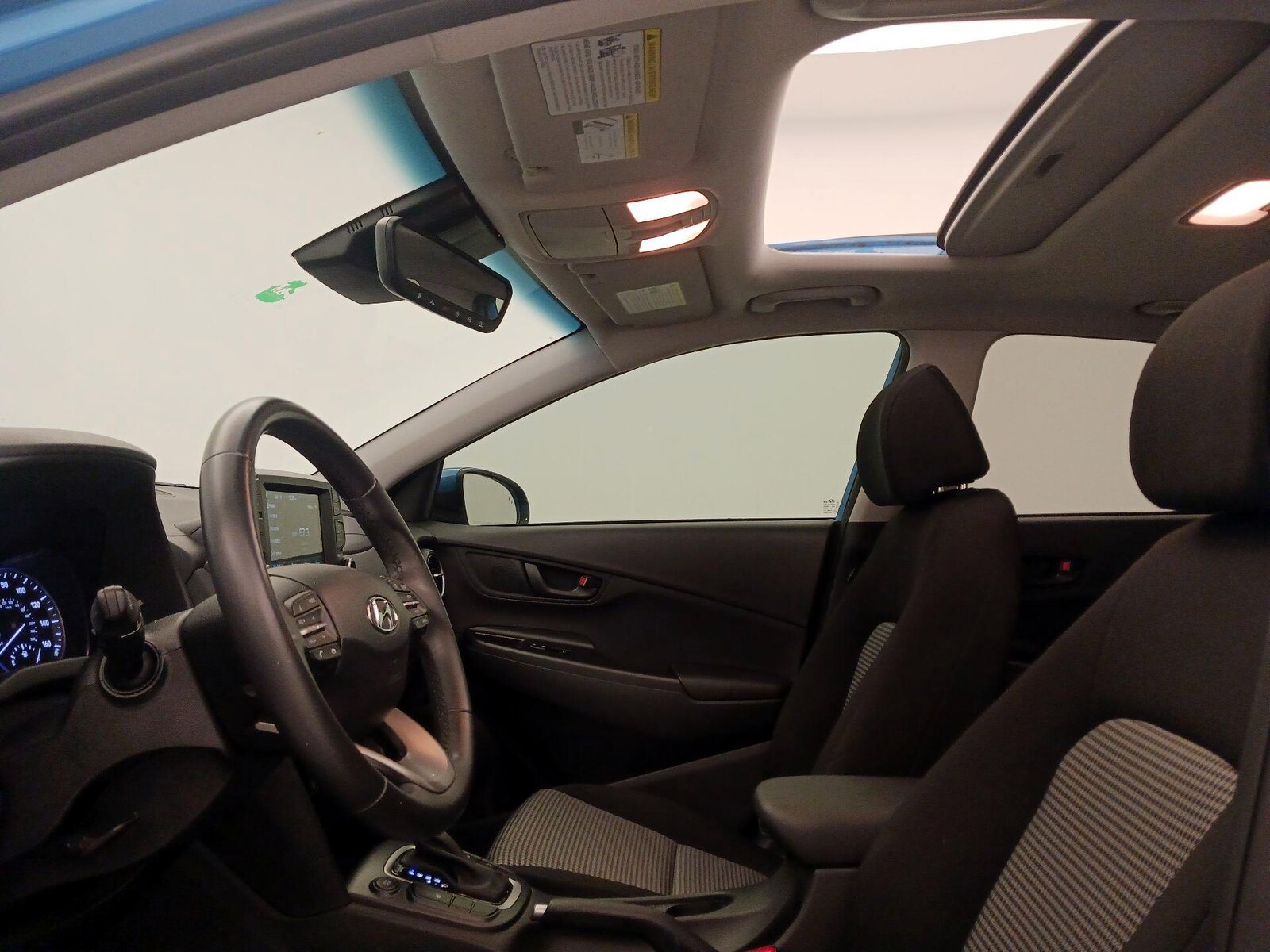 Sunroof(s) & Overhead Airbags