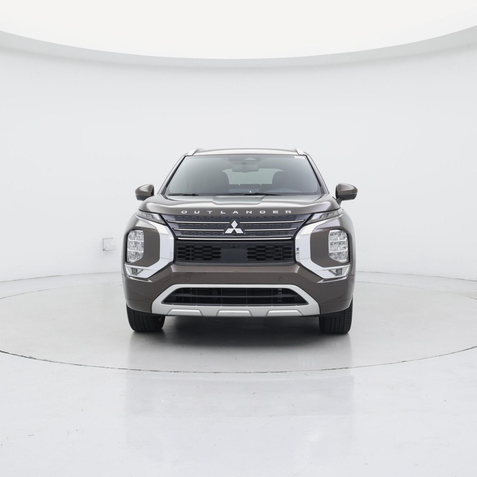 Thumbnail: 2022 Mitsubishi Outlander - 5