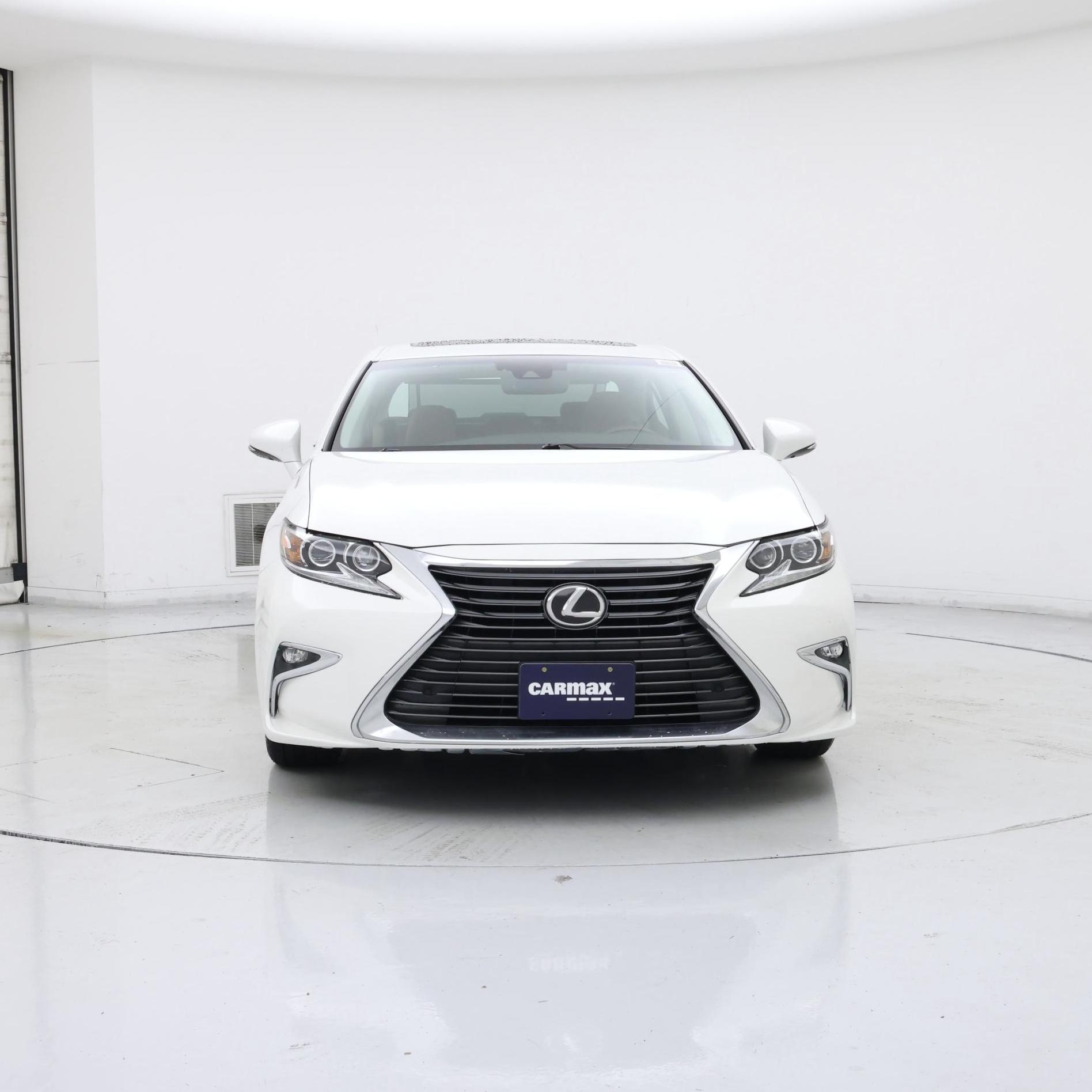 Thumbnail: 2018 Lexus ES - 5