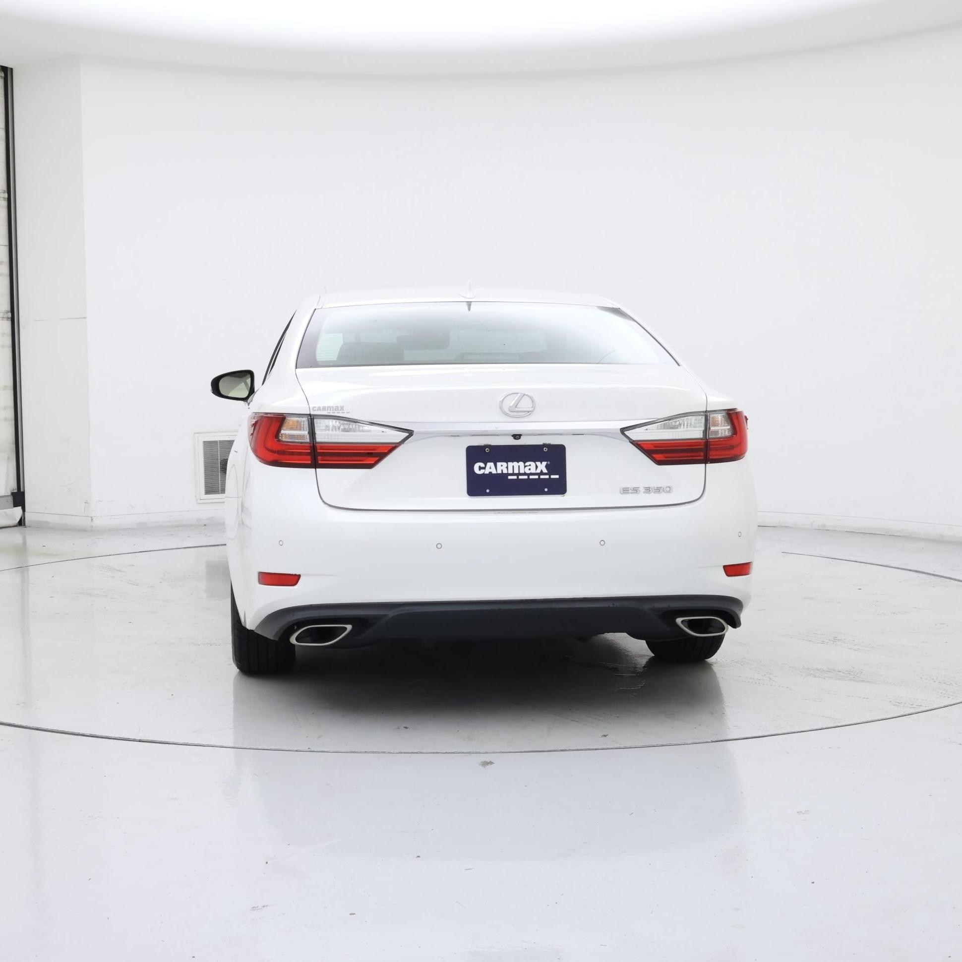 Thumbnail: 2018 Lexus ES - 6