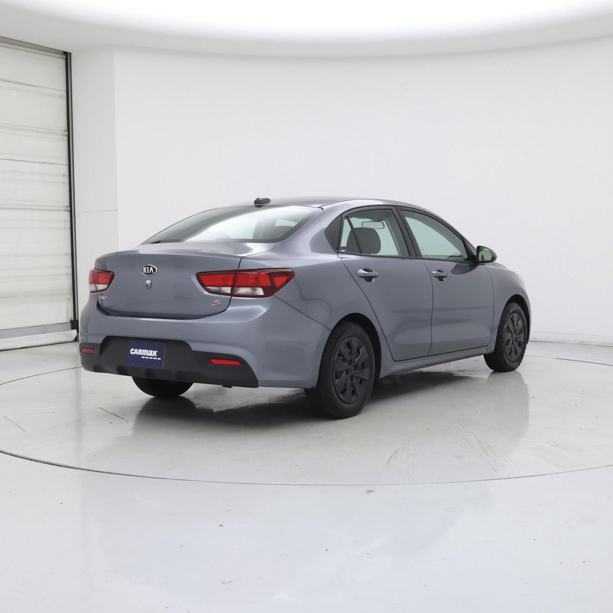 Thumbnail: 2020 Kia Rio - 8