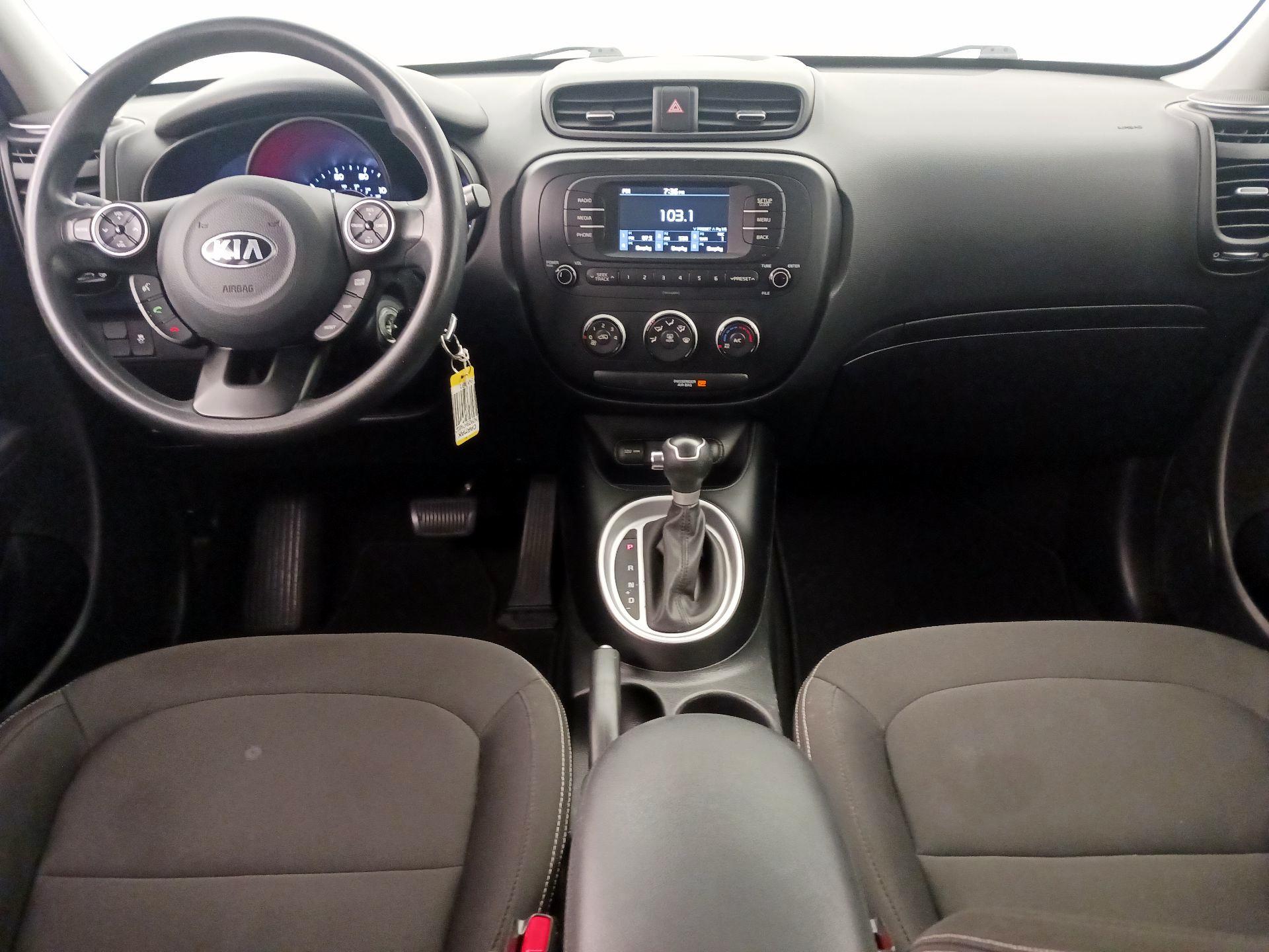 Thumbnail: 2017 Kia Soul - 9
