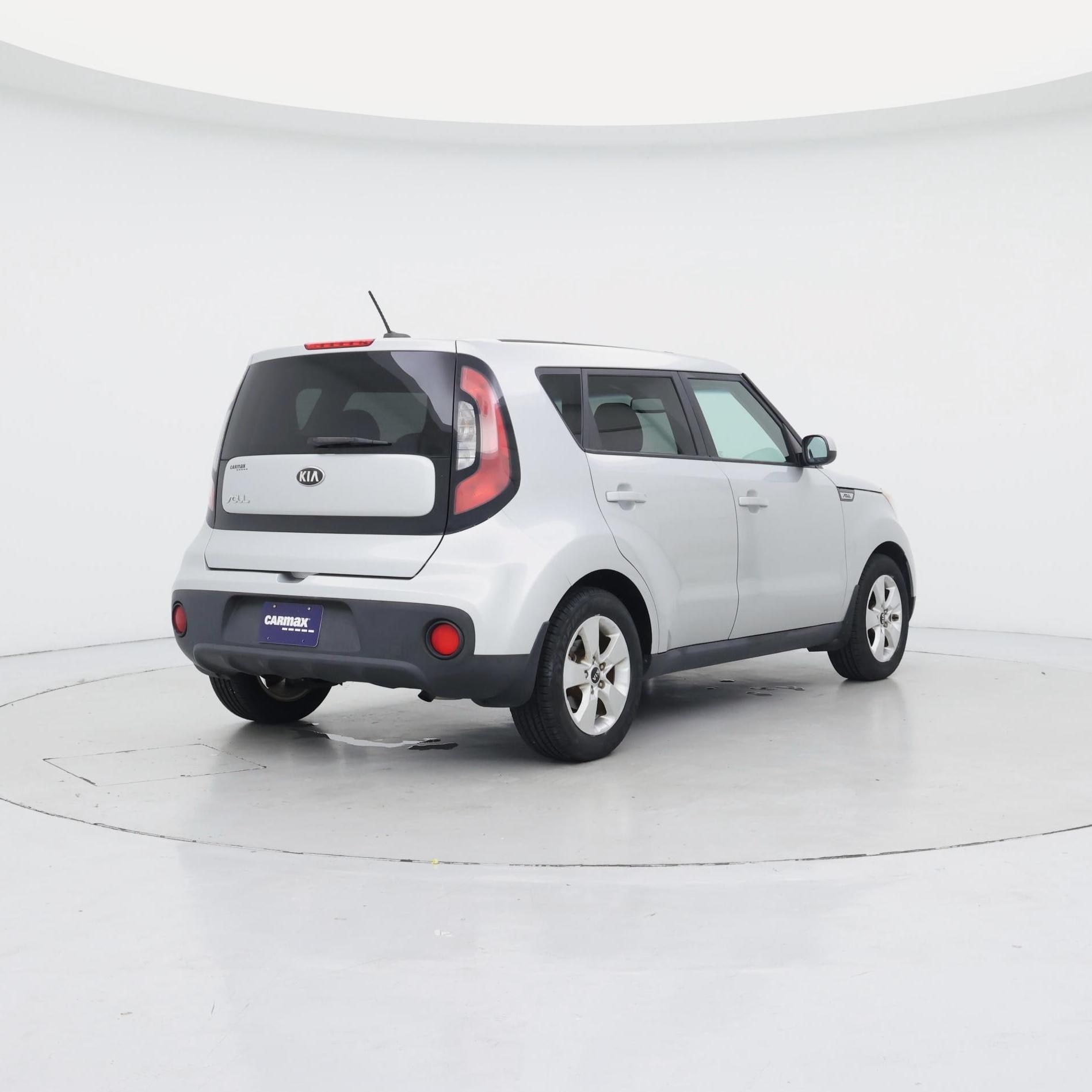 Thumbnail: 2017 Kia Soul - 8