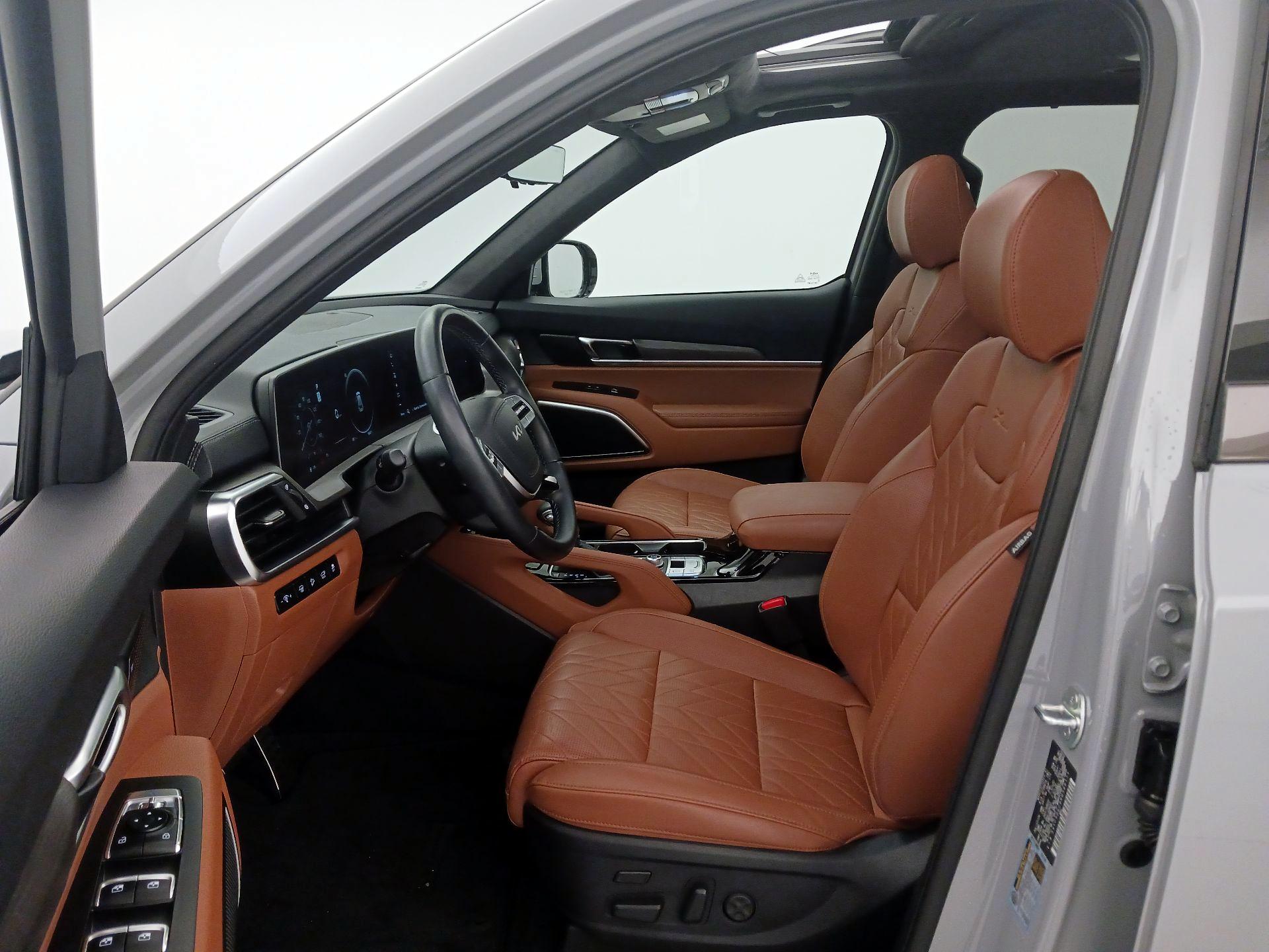 Thumbnail: 2024 Kia Telluride - 11