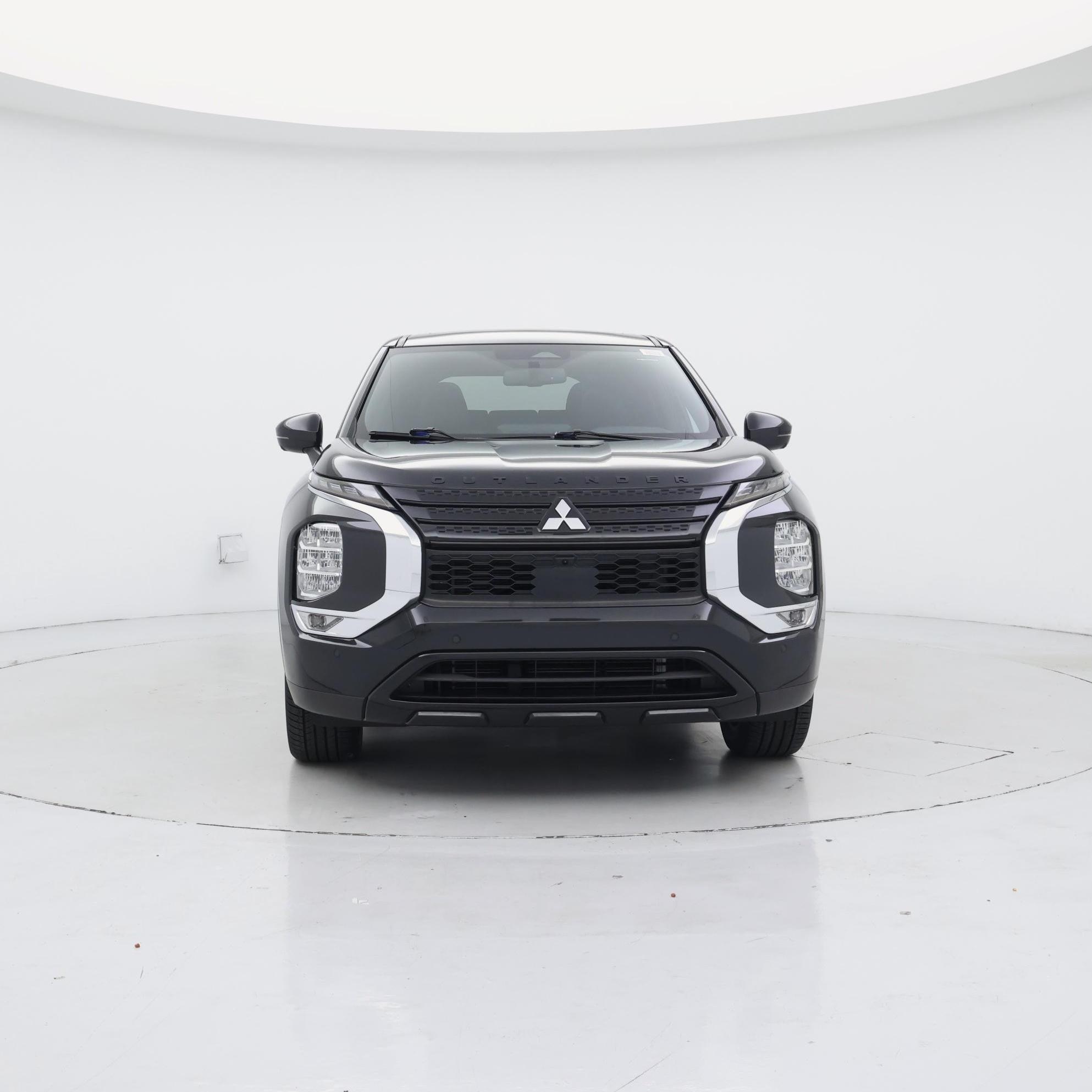 Thumbnail: 2023 Mitsubishi Outlander - 5