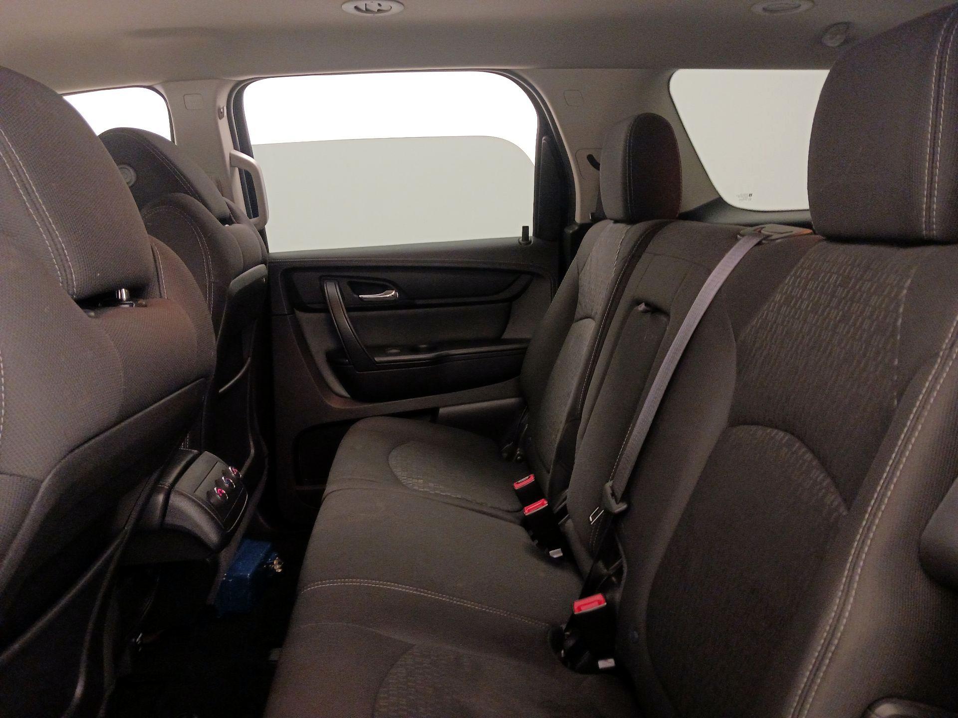 Thumbnail: 2014 GMC Acadia - 18