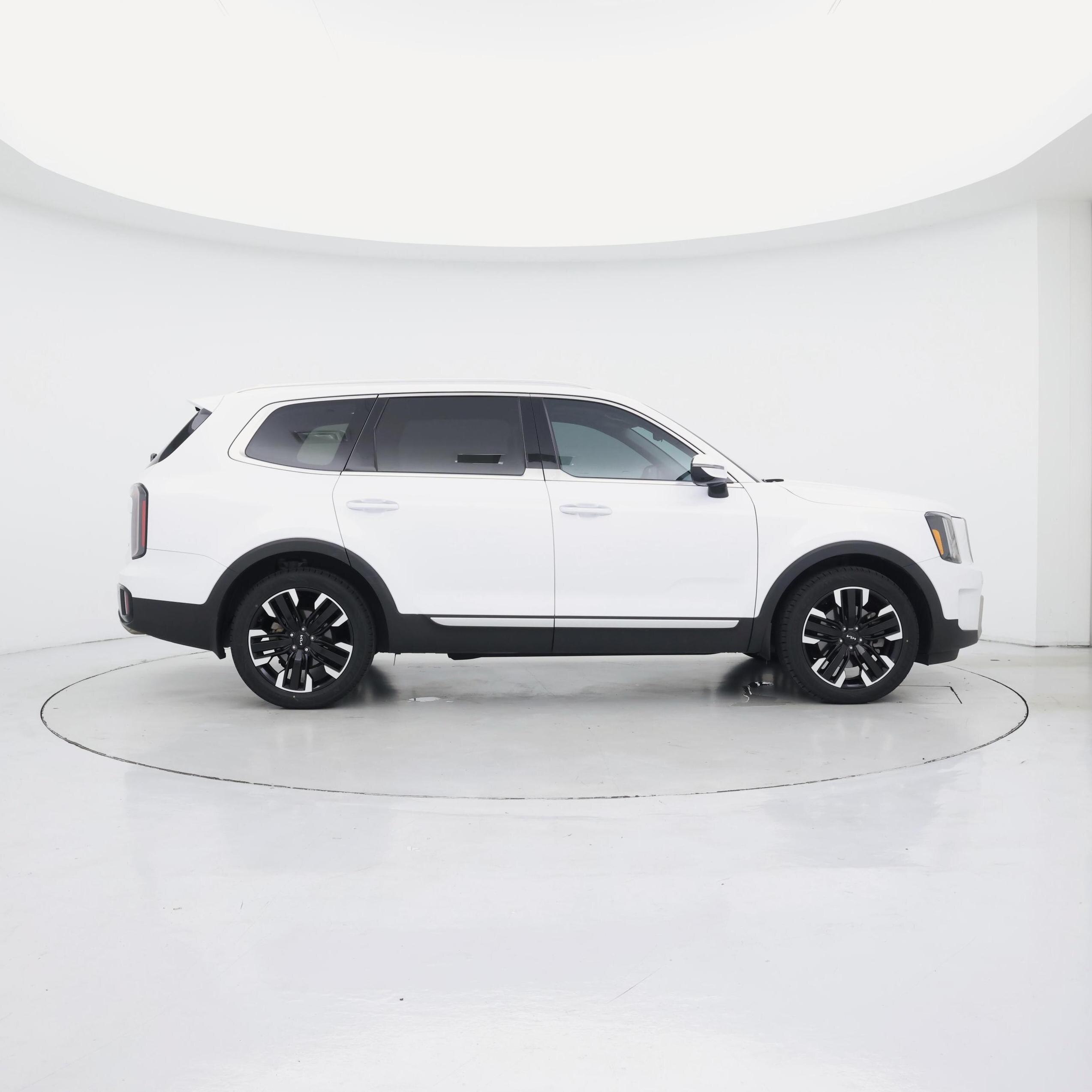 Thumbnail: 2023 Kia Telluride - 7