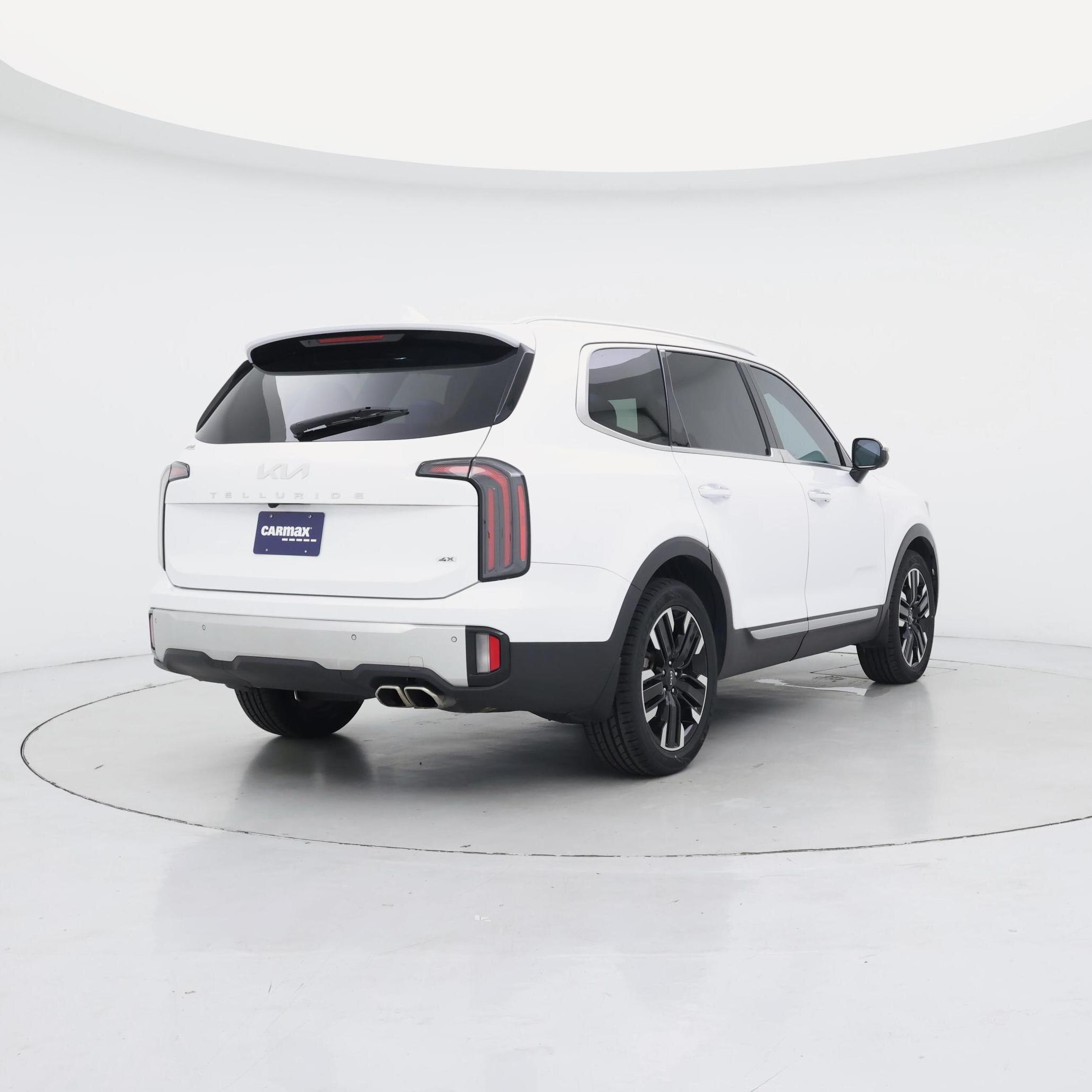 Thumbnail: 2023 Kia Telluride - 8
