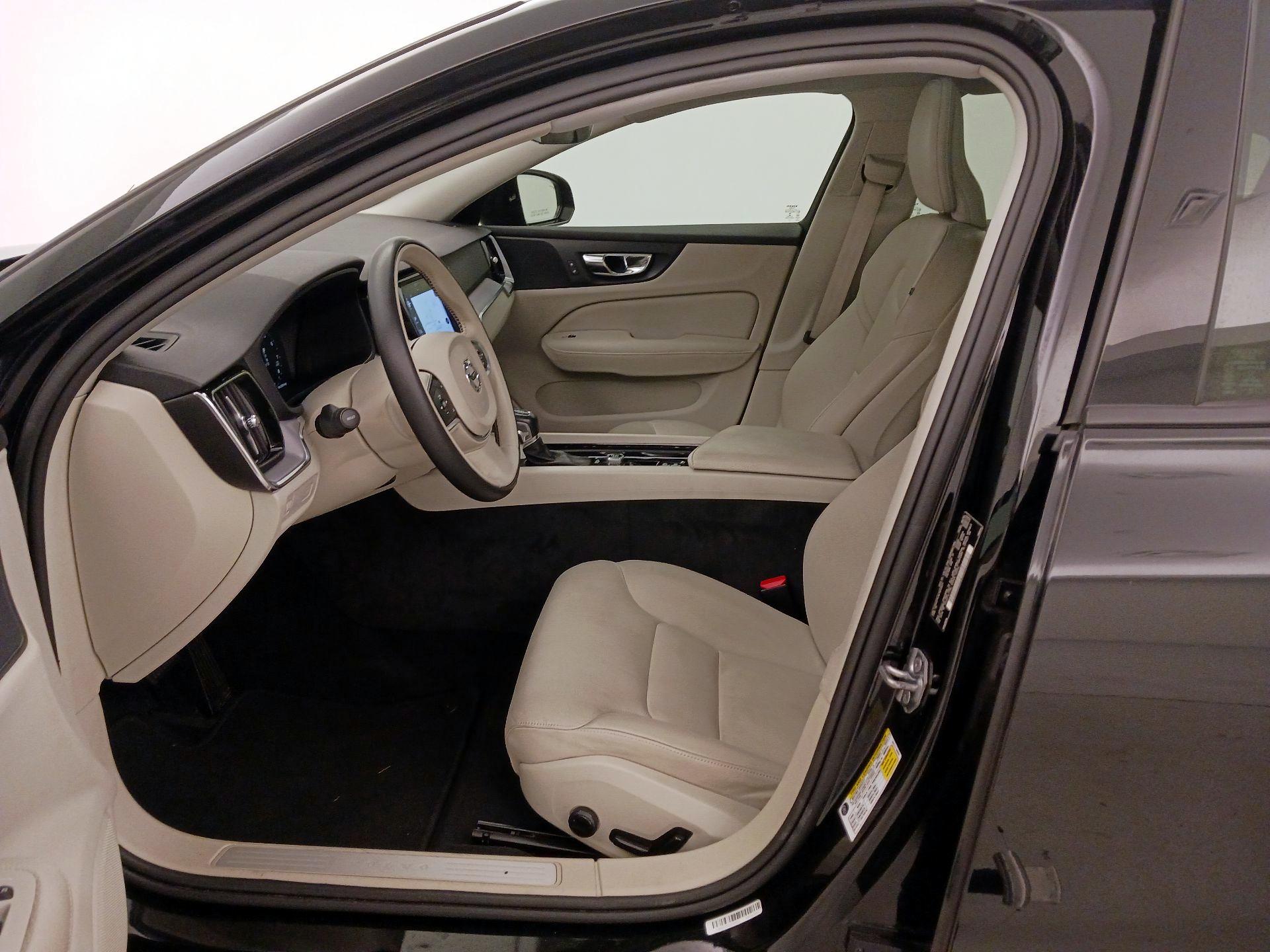 Thumbnail: 2020 Volvo S60 - 11